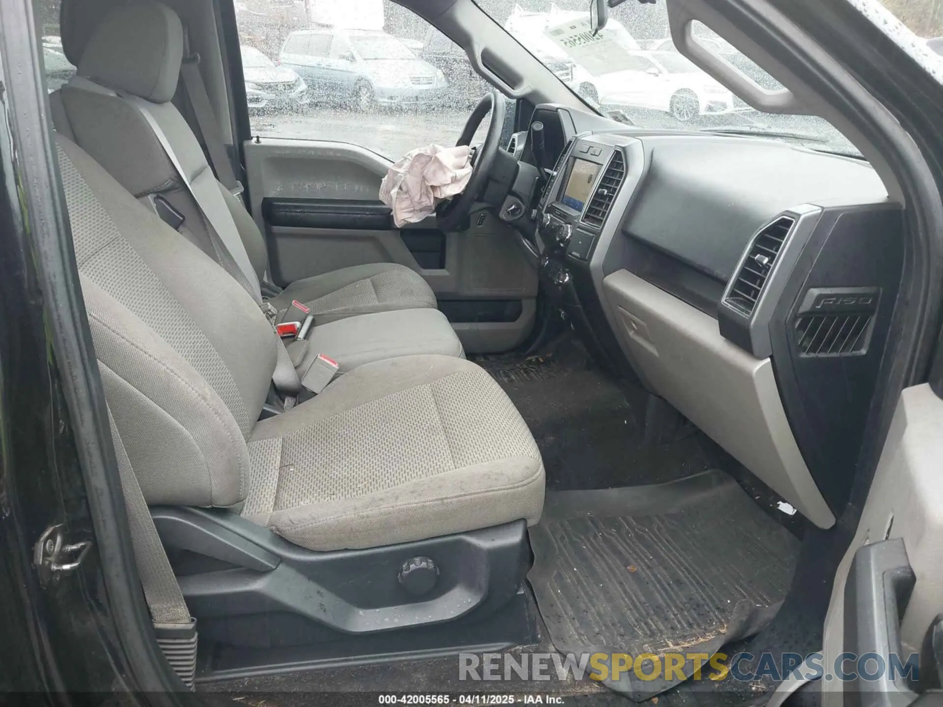 5 fotografías del automóvil dañado 1FTEW1EP7LFB03952 FORD F-150 2020
