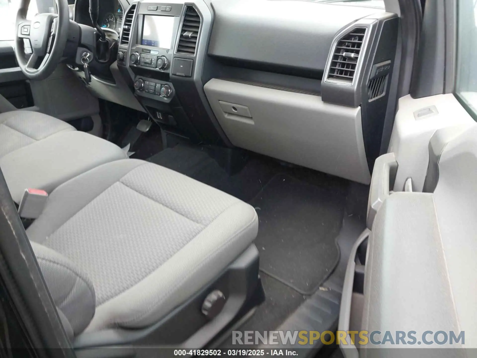 5 fotografías del automóvil dañado 1FTEW1EP9LKE48567 FORD F-150 2020