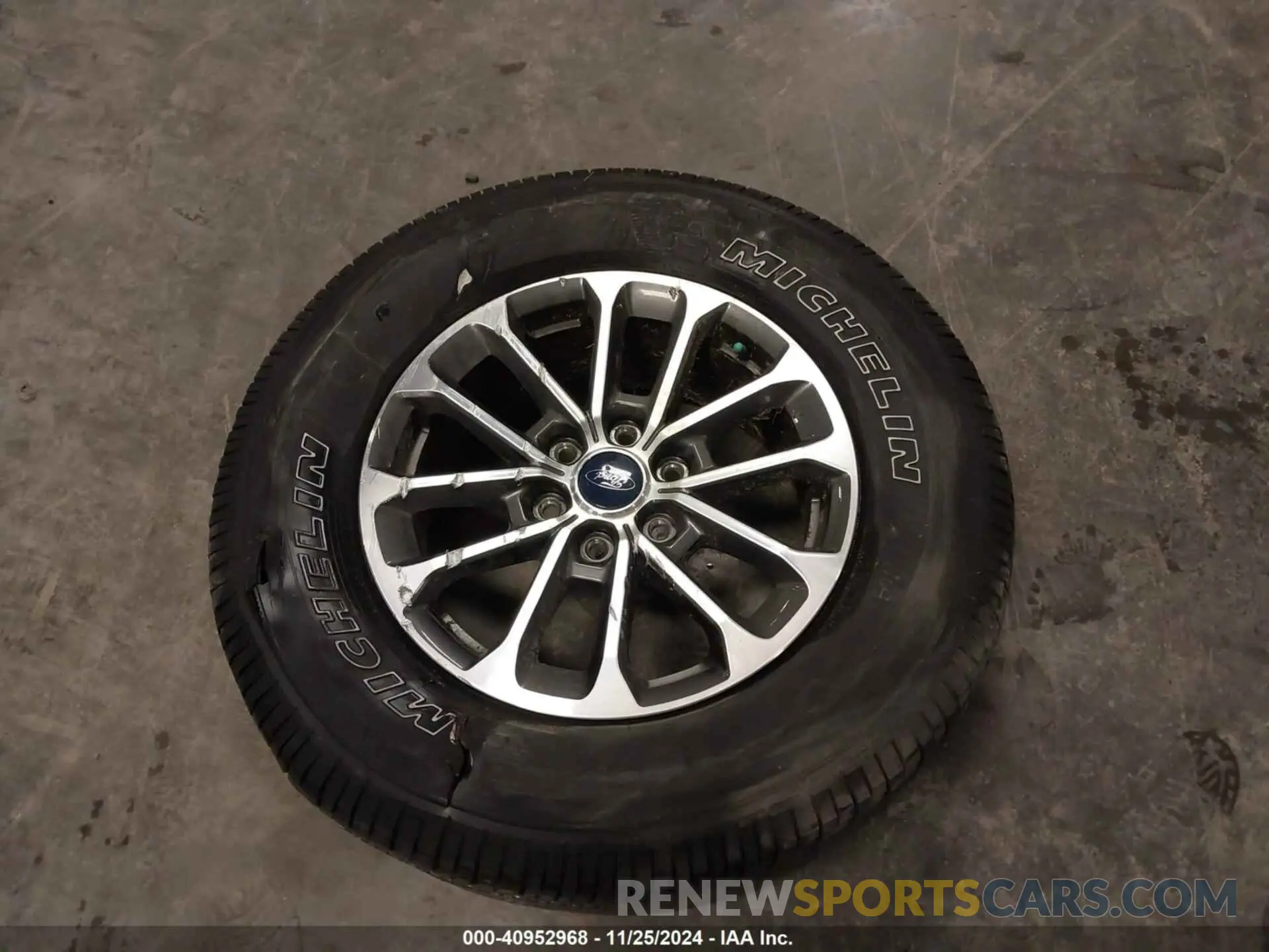 12 fotografías del automóvil dañado 1FTEW1EPXLKD75175 FORD F-150 2020