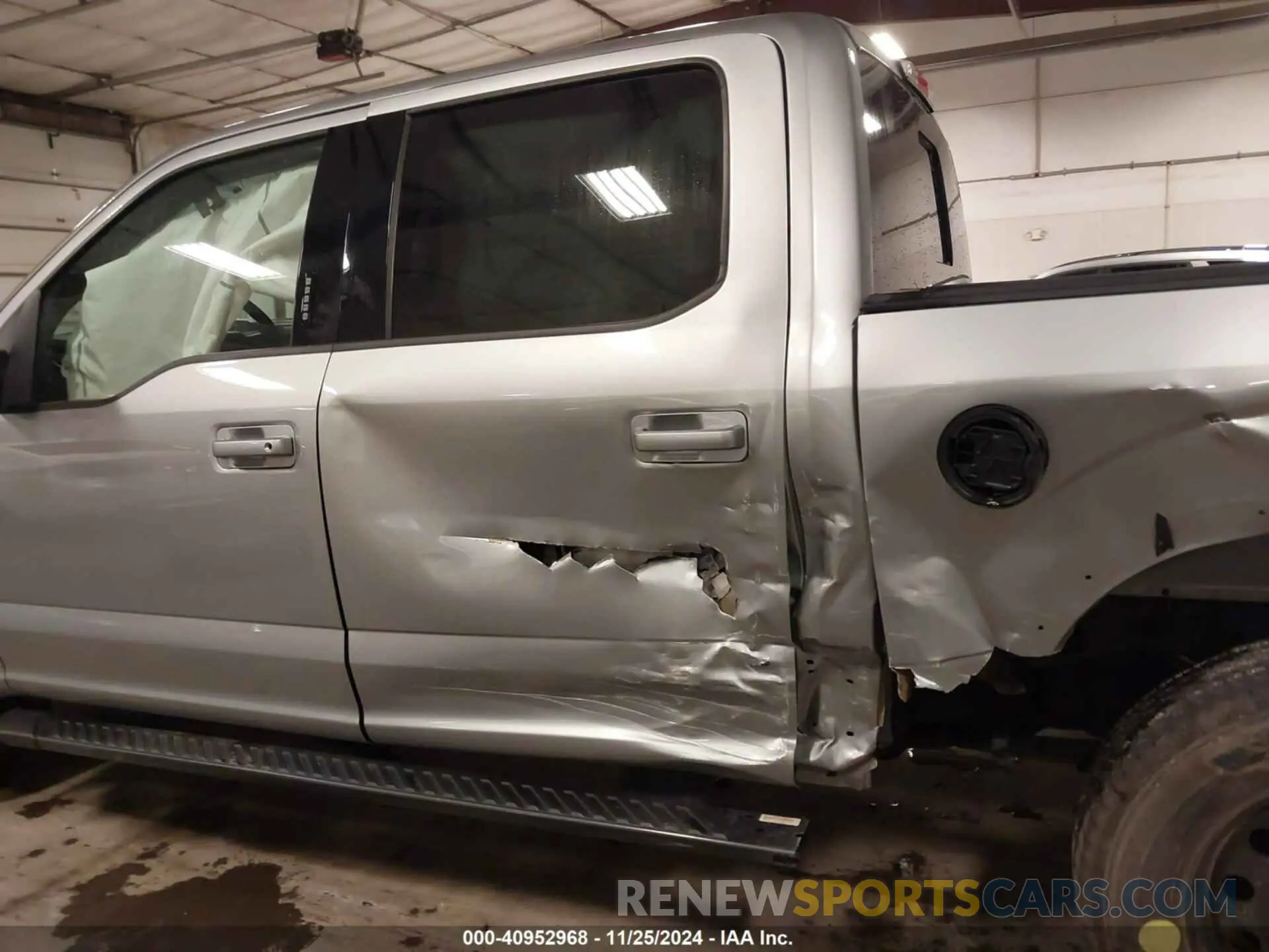 15 fotografías del automóvil dañado 1FTEW1EPXLKD75175 FORD F-150 2020