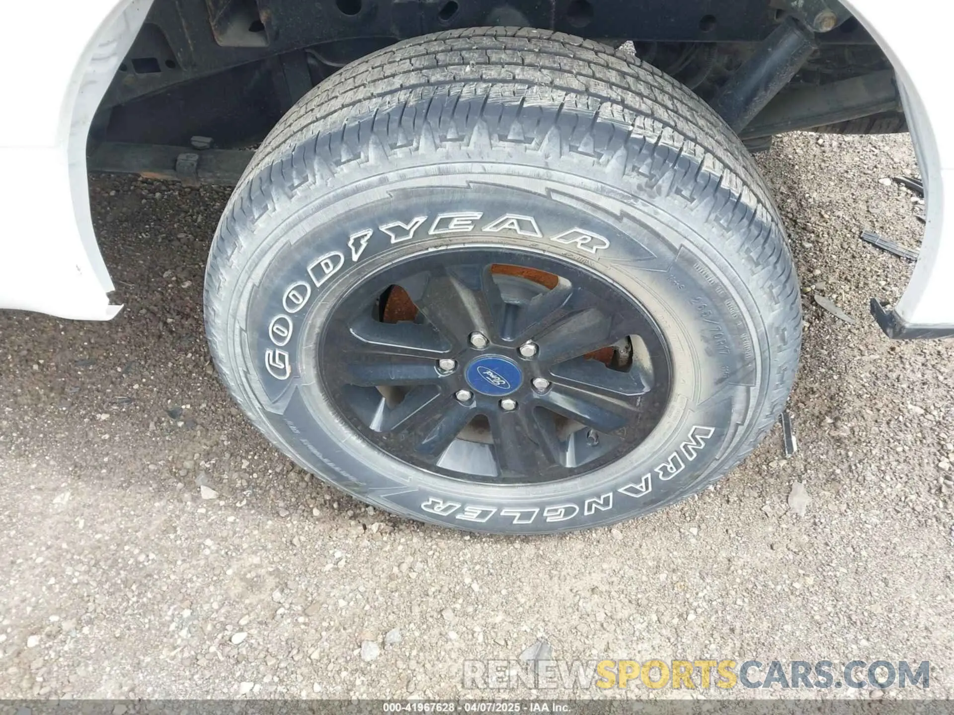 12 fotografías del automóvil dañado 1FTEW1EPXLKE20938 FORD F-150 2020