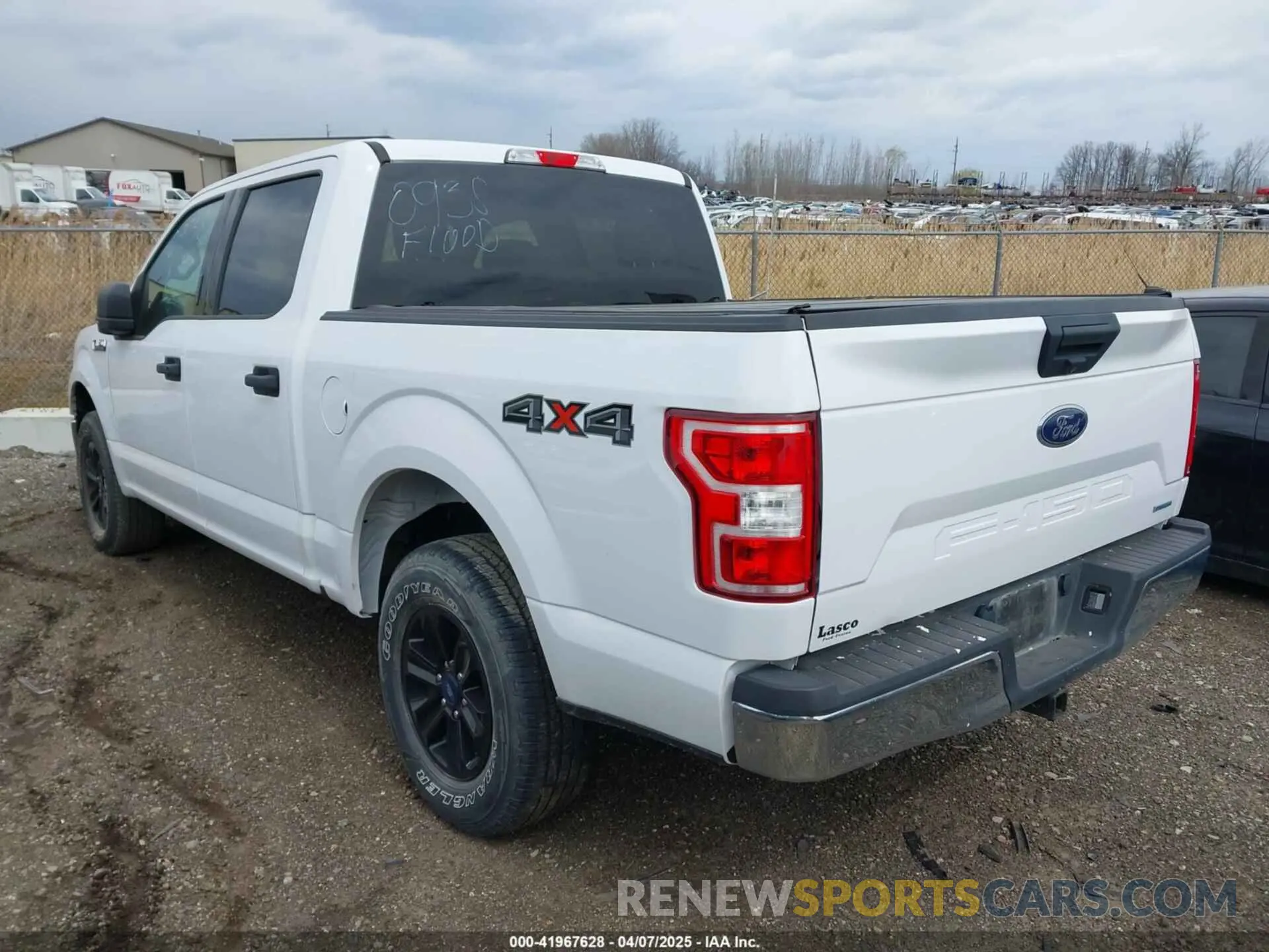 3 fotografías del automóvil dañado 1FTEW1EPXLKE20938 FORD F-150 2020