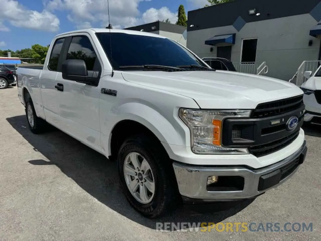 4 fotografías del automóvil dañado 1FTEX1C50LKE46270 FORD F-150 2020