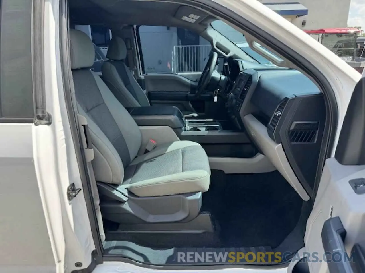 7 fotografías del automóvil dañado 1FTEX1C50LKE46270 FORD F-150 2020