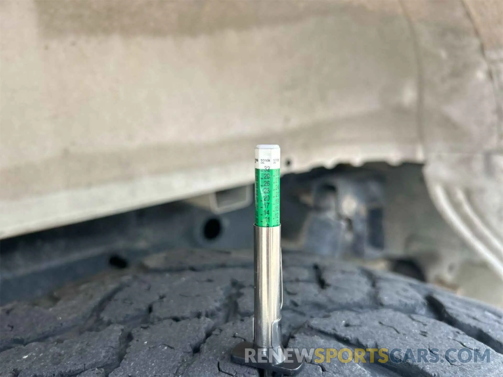 17 fotografías del automóvil dañado 1FTEX1C52LKD82930 FORD F-150 2020