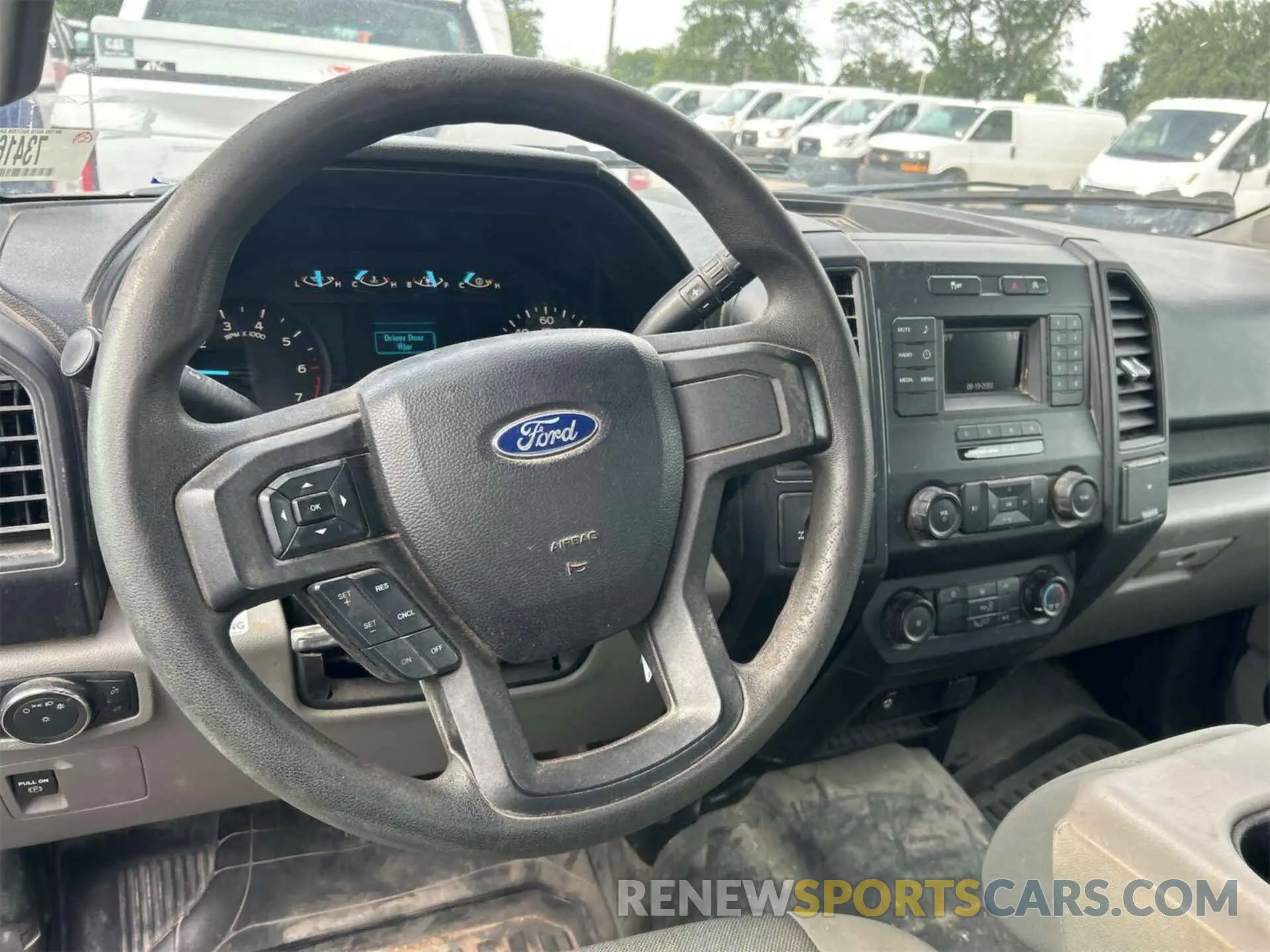 25 fotografías del automóvil dañado 1FTEX1C52LKD82930 FORD F-150 2020