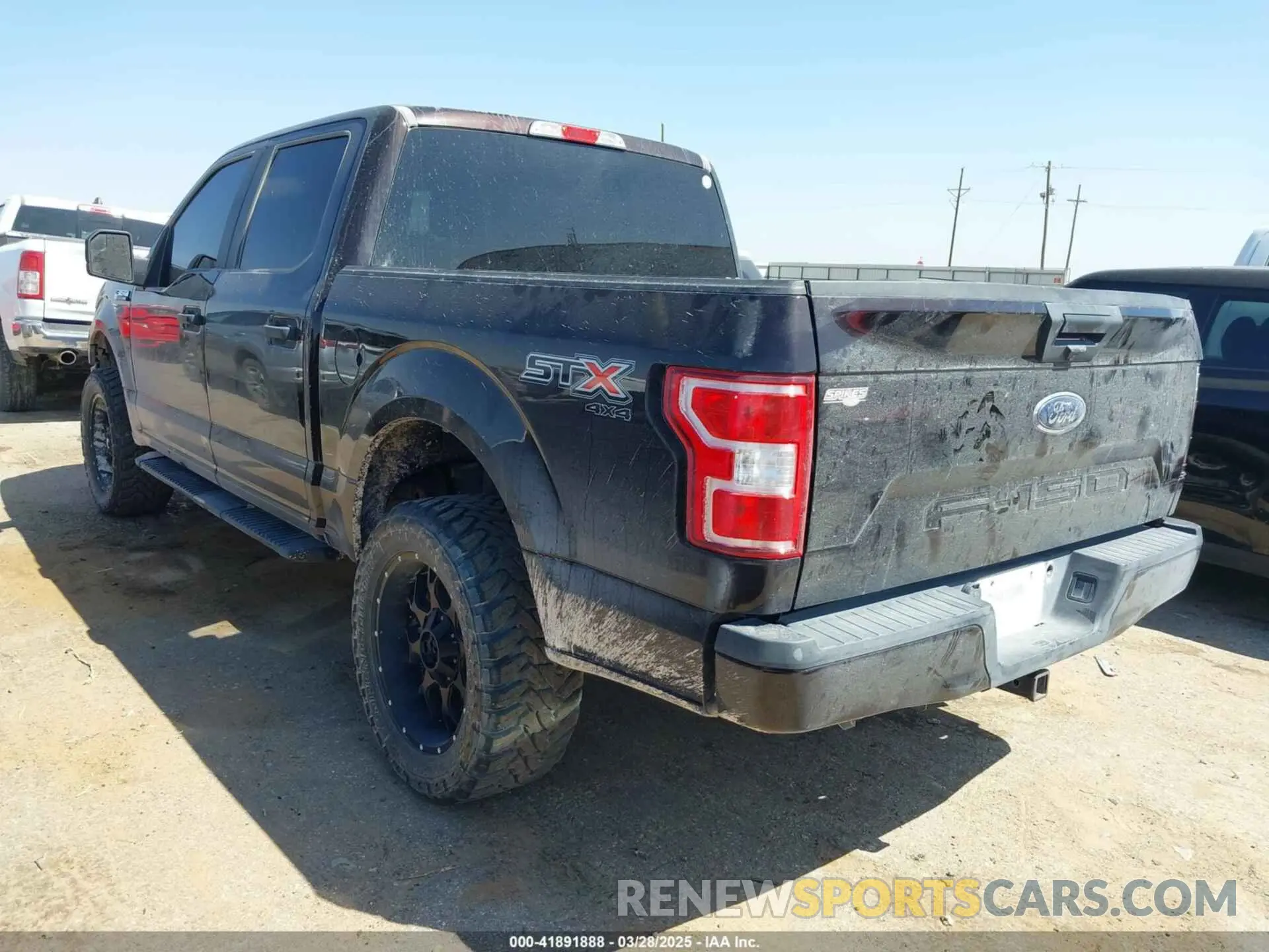 3 fotografías del automóvil dañado 1FTEX1C53LKF37212 FORD F-150 2020