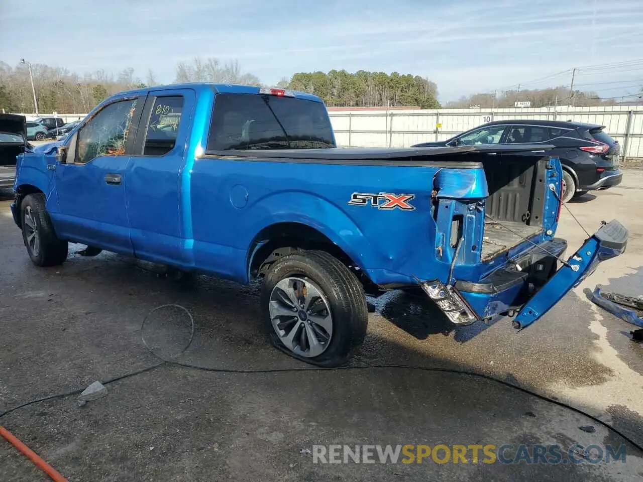 2 fotografías del automóvil dañado 1FTEX1CP0LFC38237 FORD F-150 2020