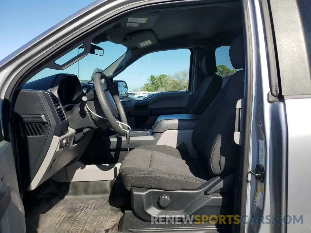 7 fotografías del automóvil dañado 1FTEX1CP3LKE91219 FORD F-150 2020