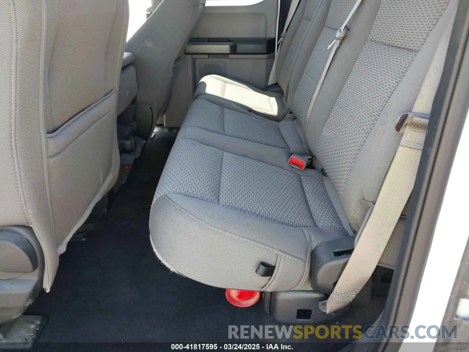 8 fotografías del automóvil dañado 1FTEX1CP6LKE11573 FORD F-150 2020