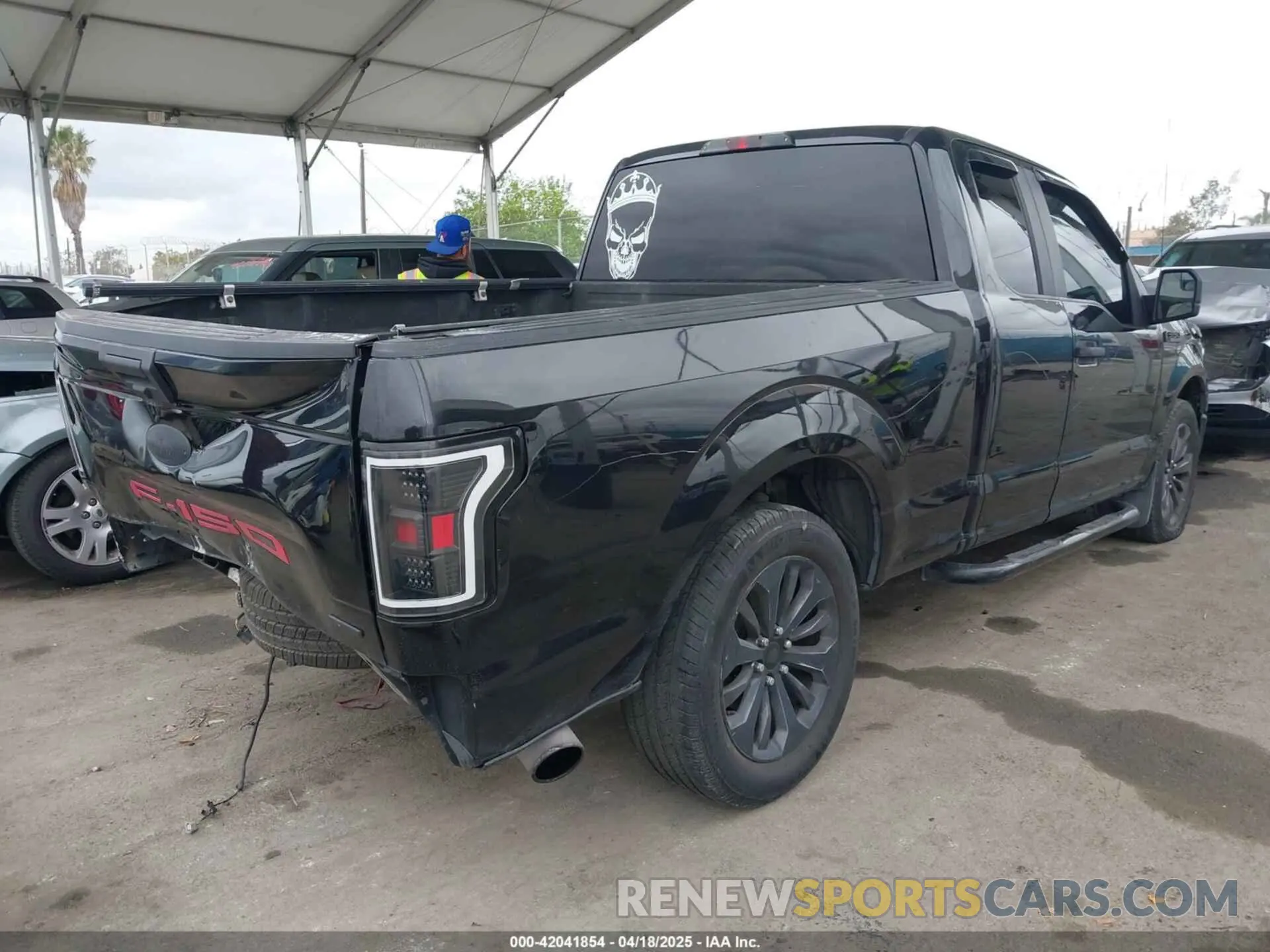 4 fotografías del automóvil dañado 1FTEX1CPXLKF47589 FORD F-150 2020
