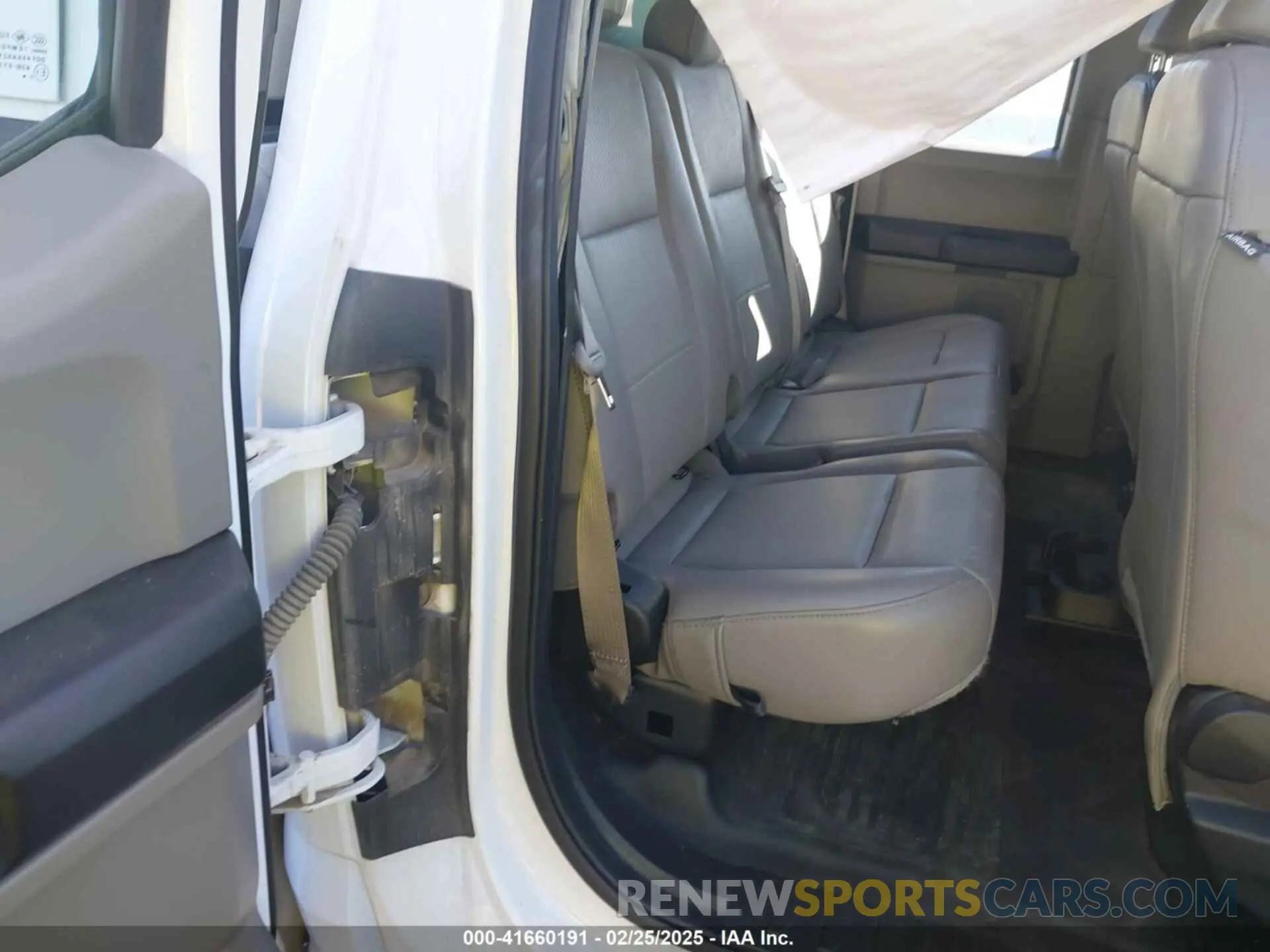 8 fotografías del automóvil dañado 1FTEX1EP0LKD41212 FORD F-150 2020