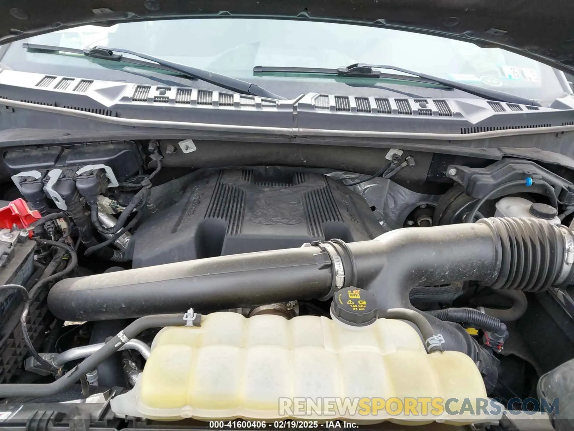 10 fotografías del automóvil dañado 1FTFW1E41LFB63199 FORD F-150 2020