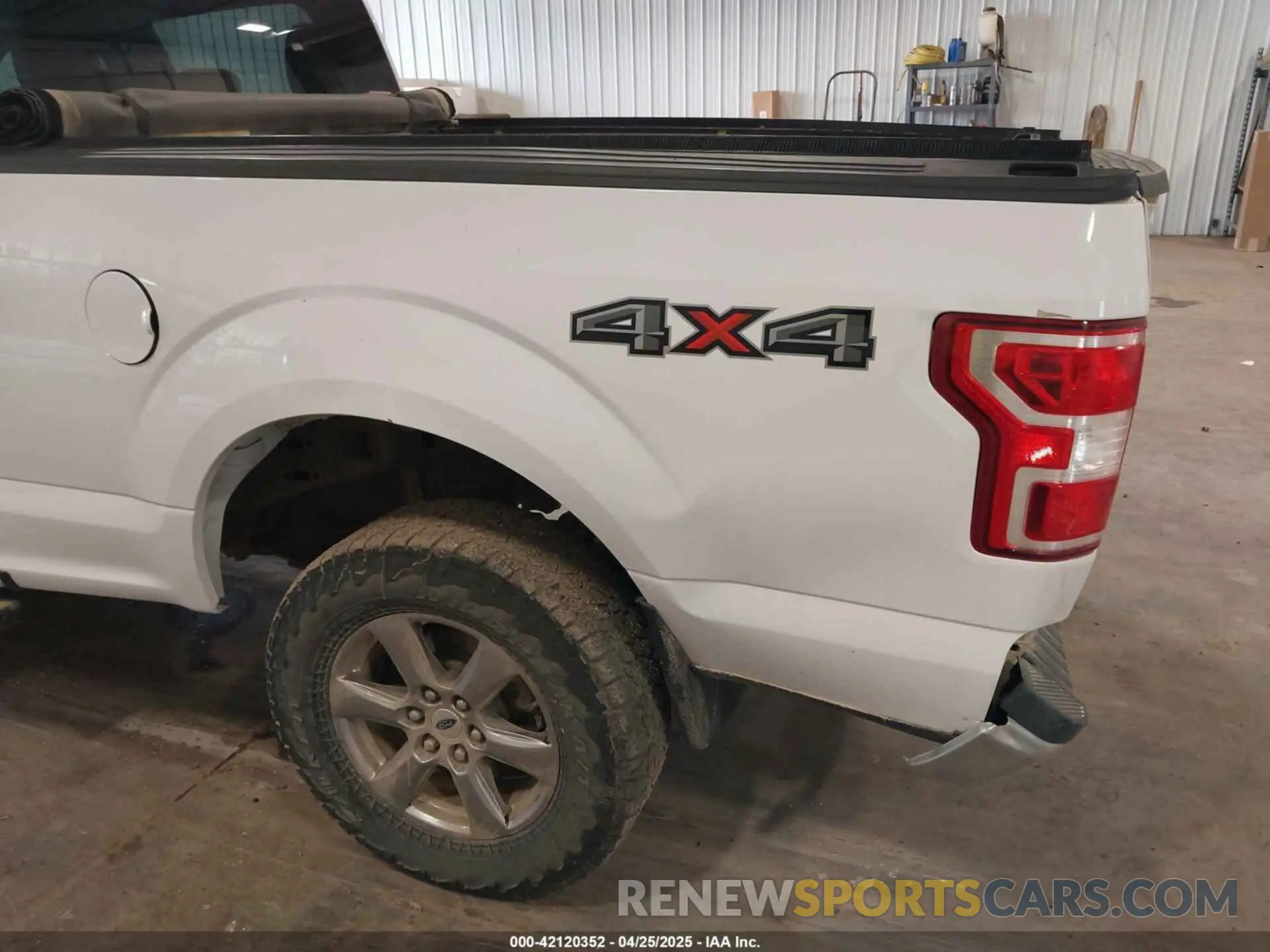 19 fotografías del automóvil dañado 1FTFW1E46LKE38752 FORD F-150 2020