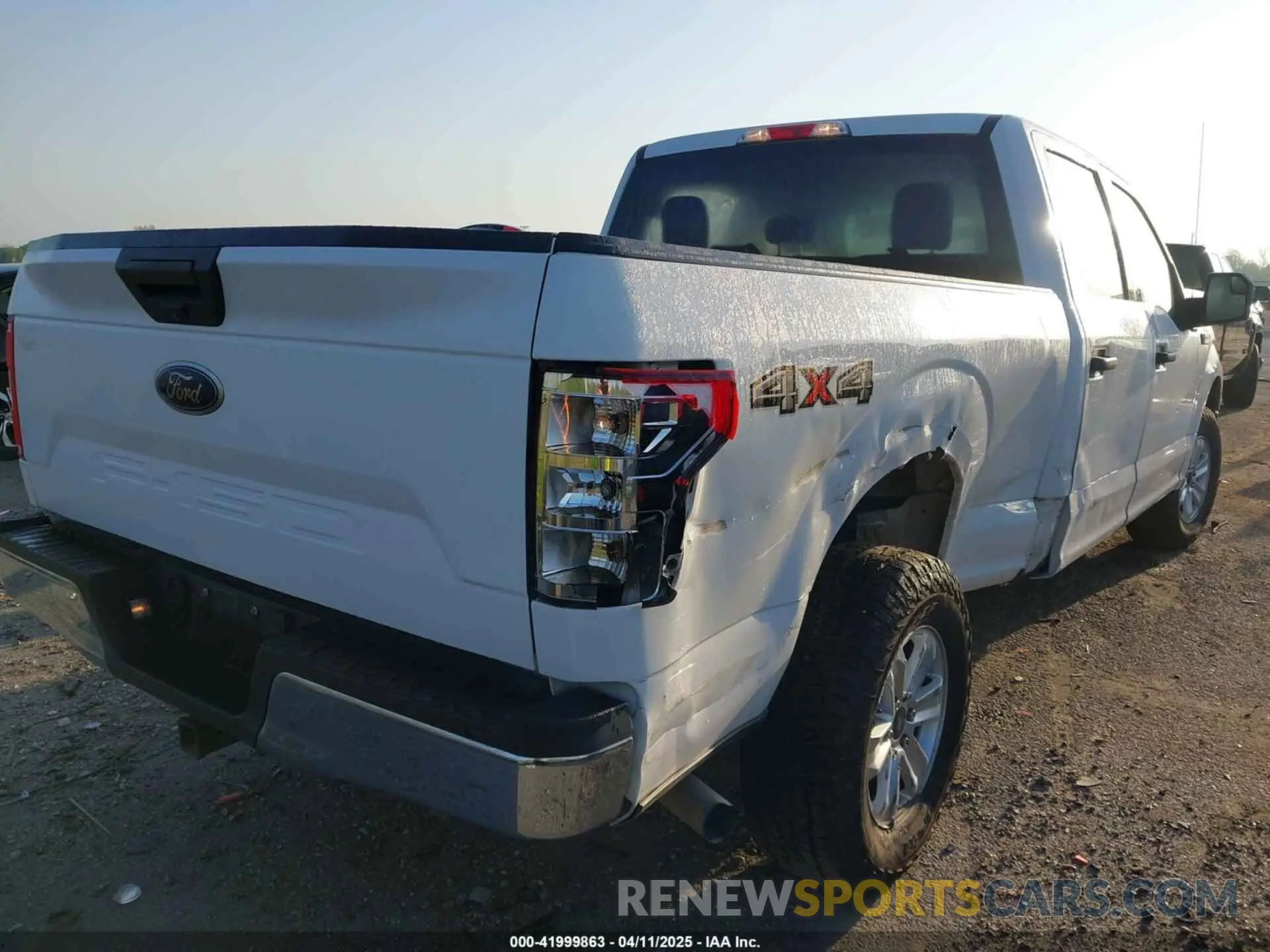 4 fotografías del automóvil dañado 1FTFW1E51LFA06975 FORD F-150 2020
