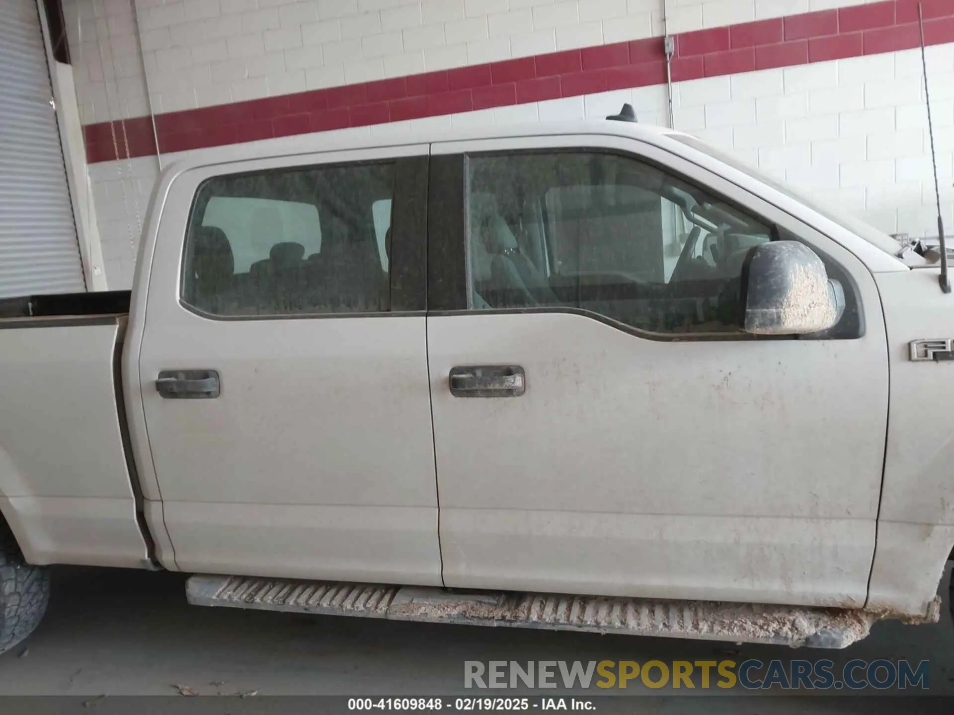 13 fotografías del automóvil dañado 1FTFW1E57LKD79073 FORD F-150 2020
