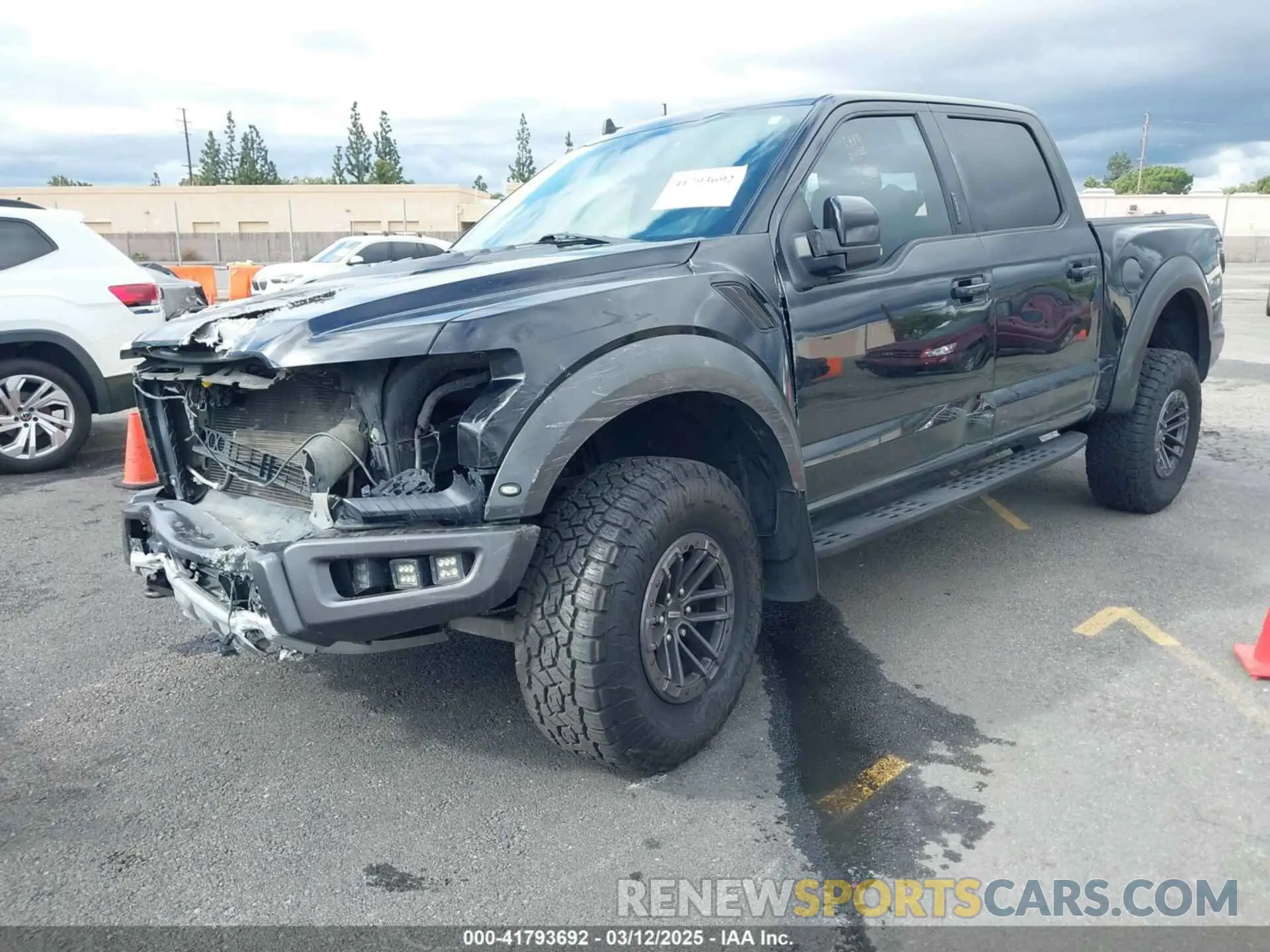 2 fotografías del automóvil dañado 1FTFW1RG2LFA30858 FORD F-150 2020
