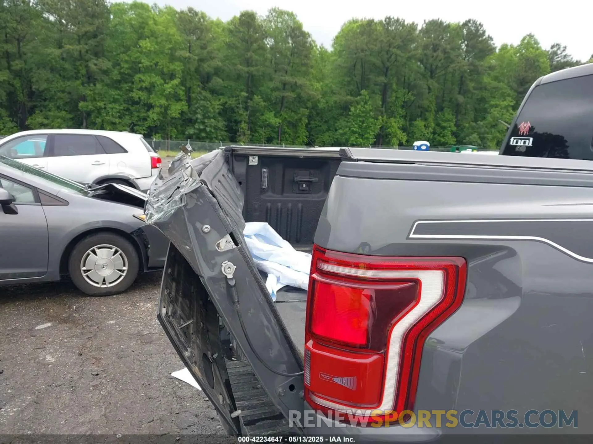 19 fotografías del automóvil dañado 1FTFW1RG2LFA69076 FORD F-150 2020