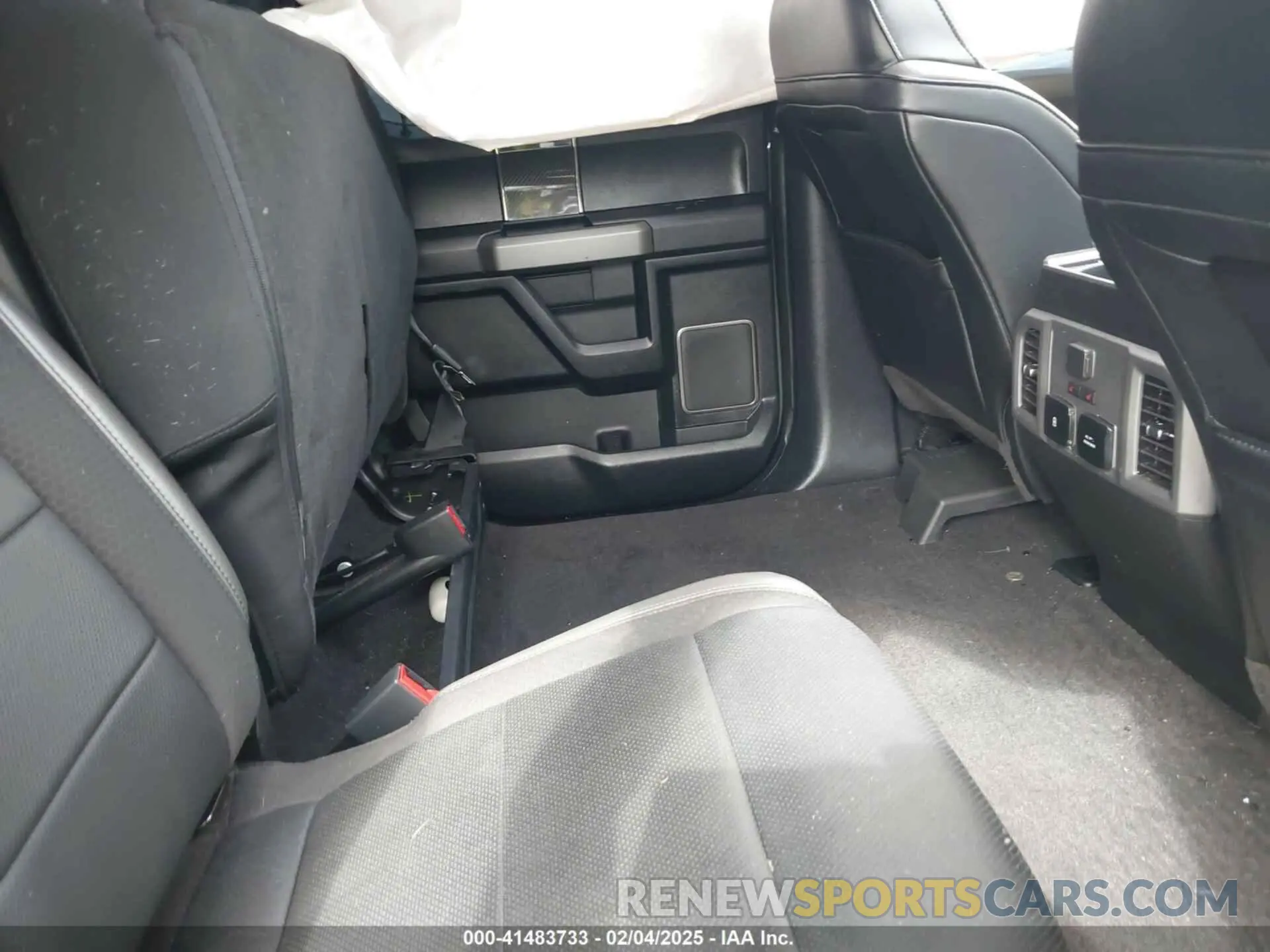 8 fotografías del automóvil dañado 1FTFW1RG4LFA37620 FORD F-150 2020