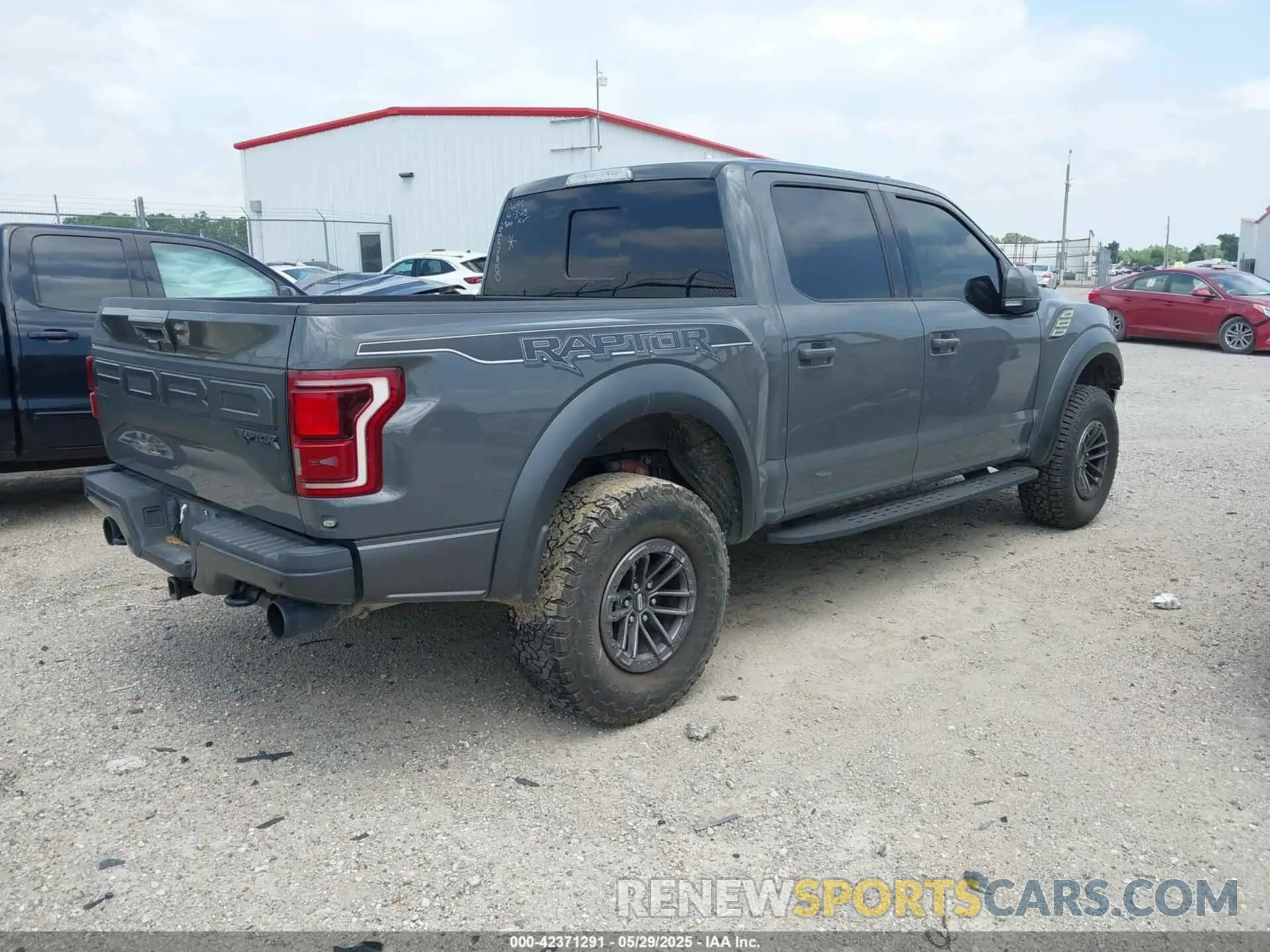 4 fotografías del automóvil dañado 1FTFW1RG4LFB19802 FORD F-150 2020