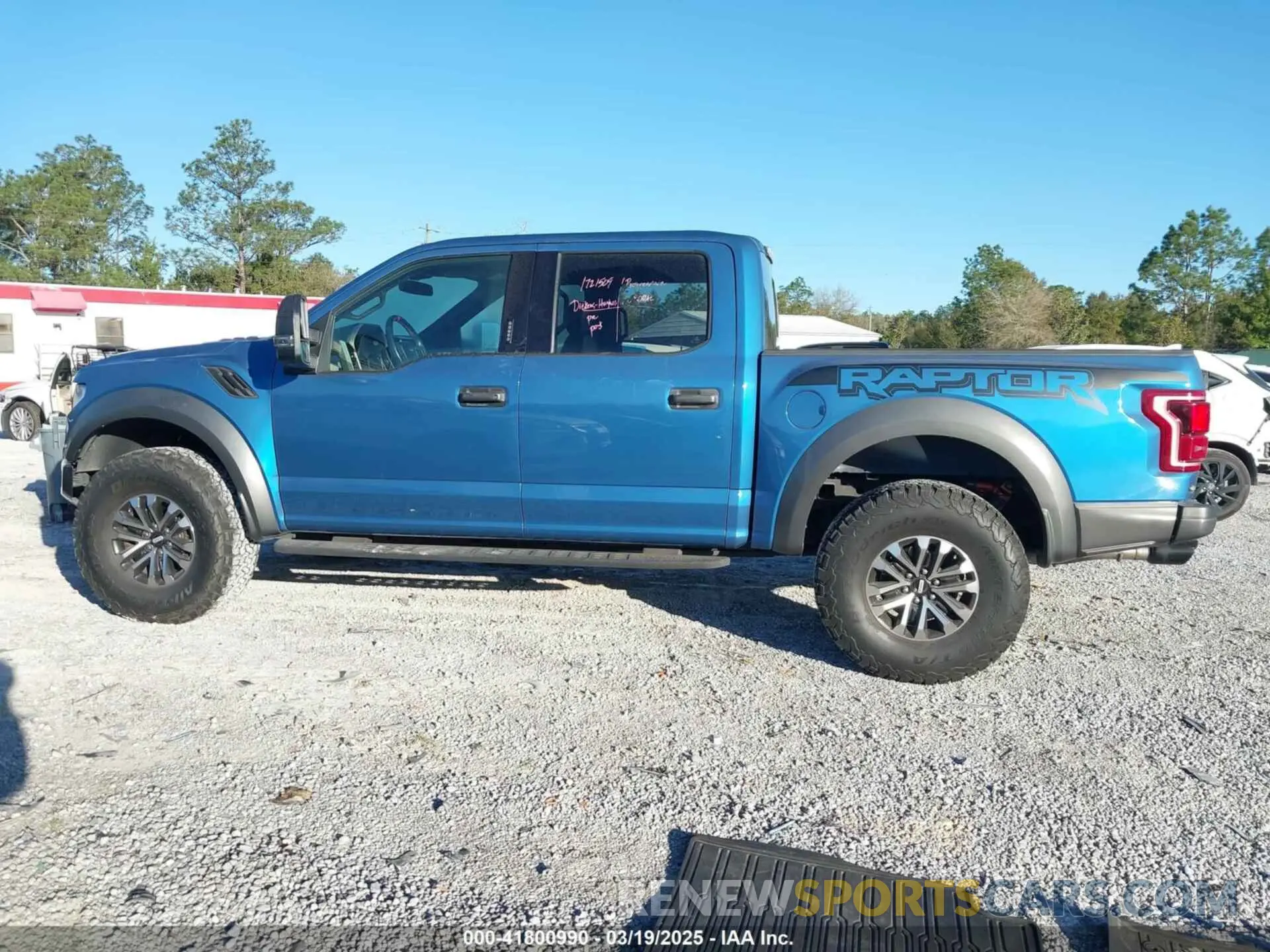 15 fotografías del automóvil dañado 1FTFW1RG6LFA91517 FORD F-150 2020