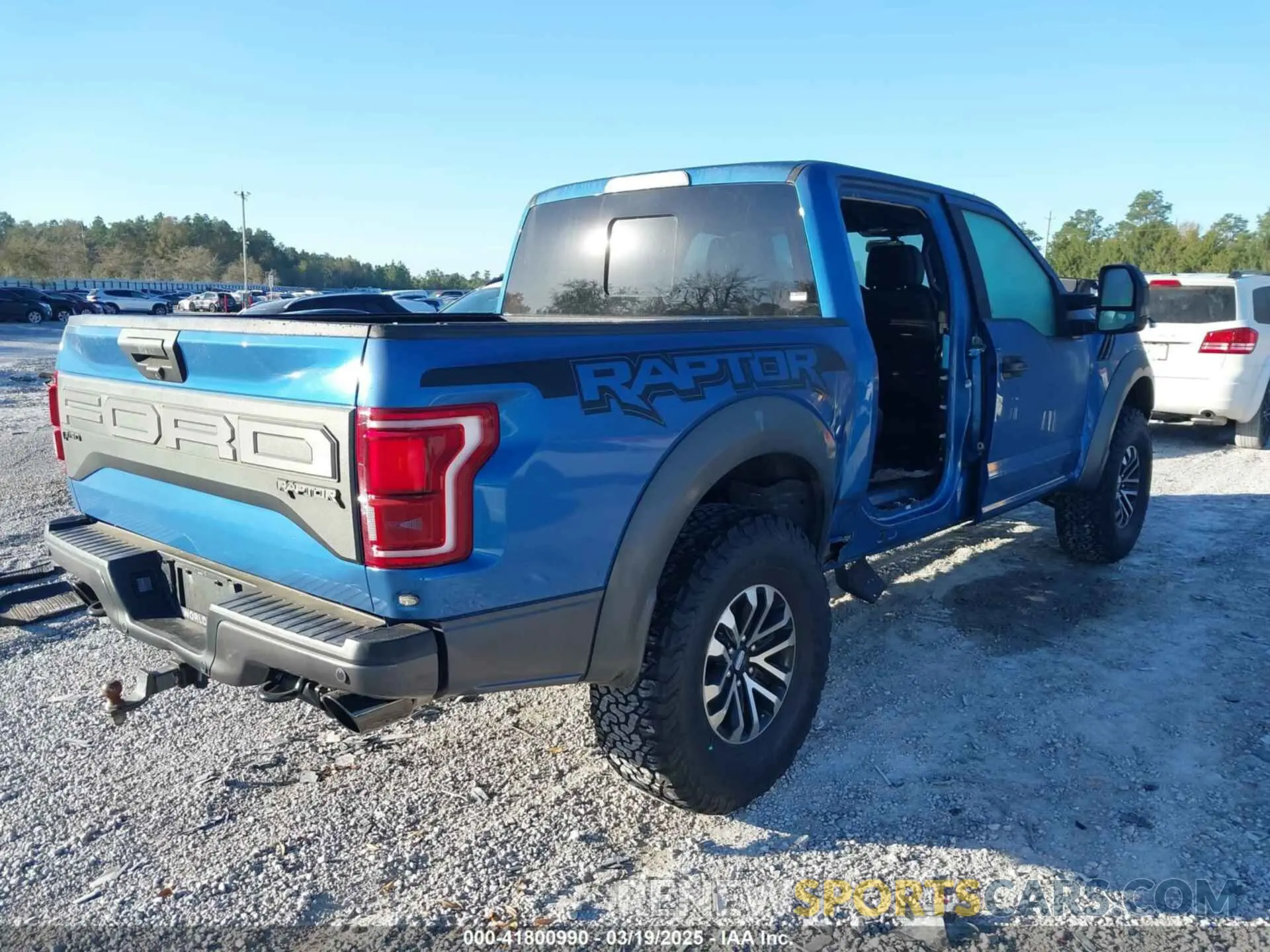 4 fotografías del automóvil dañado 1FTFW1RG6LFA91517 FORD F-150 2020