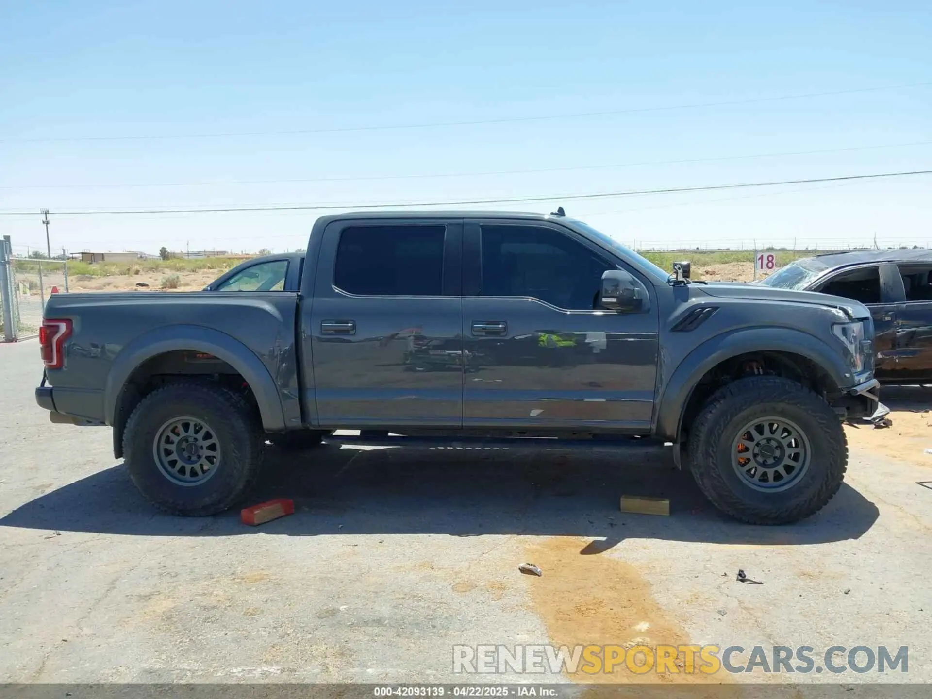 12 fotografías del automóvil dañado 1FTFW1RG9LFB35011 FORD F-150 2020