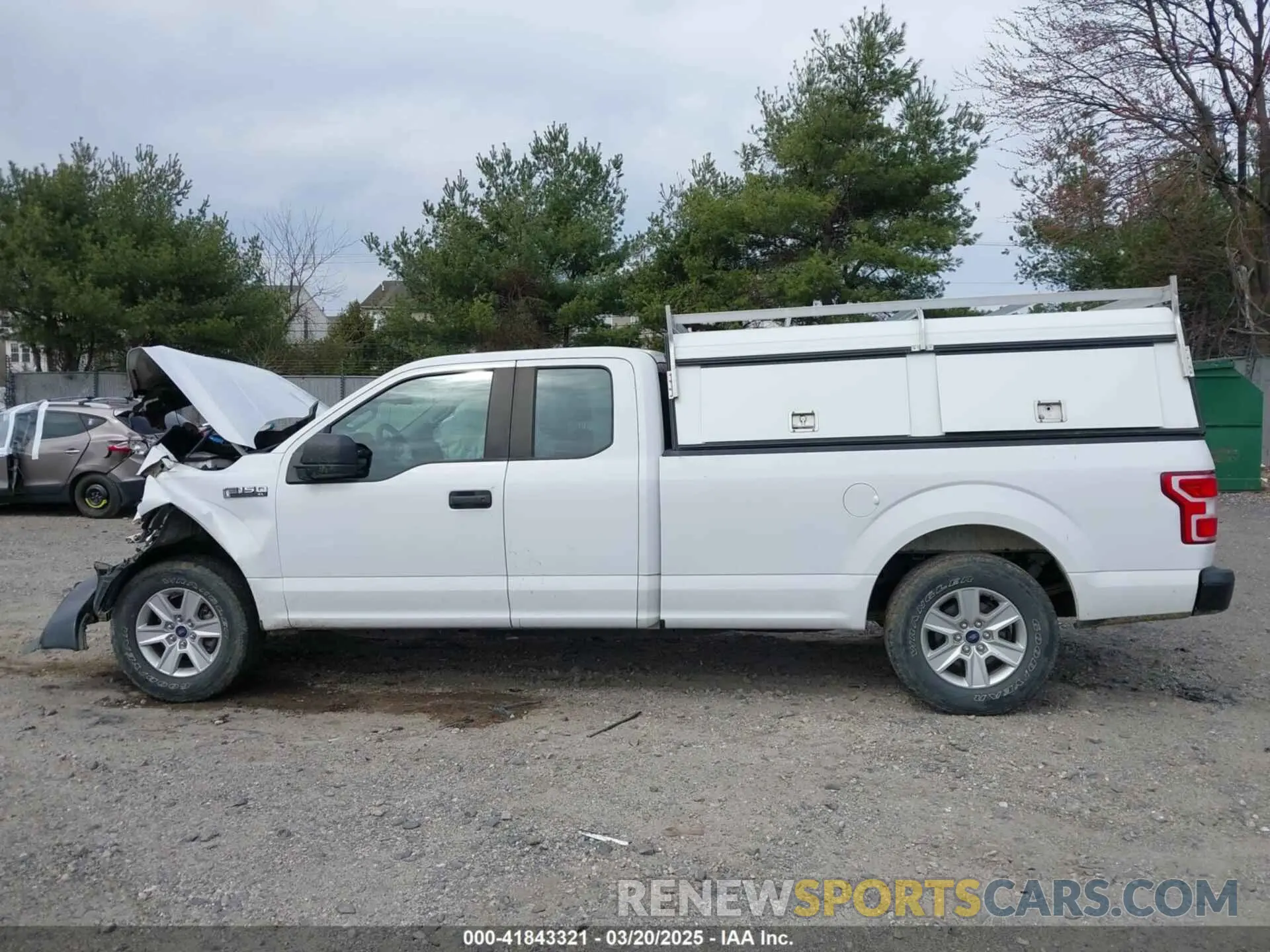 14 fotografías del automóvil dañado 1FTFX1C52LKE23125 FORD F-150 2020