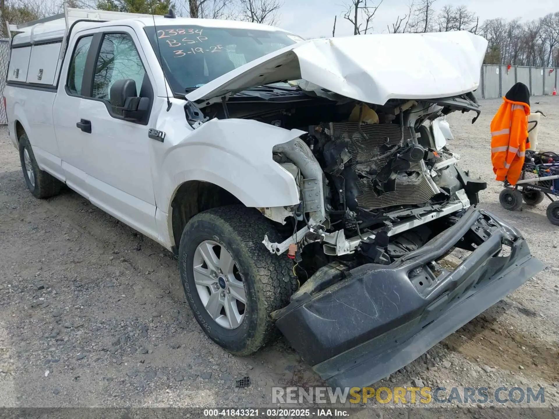 17 fotografías del automóvil dañado 1FTFX1C52LKE23125 FORD F-150 2020