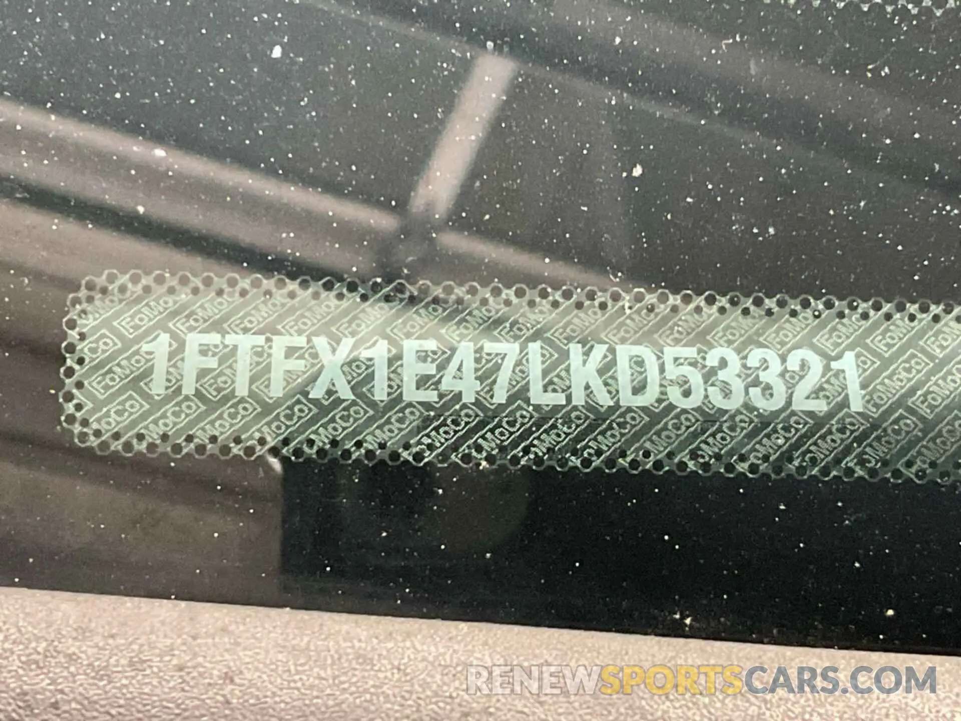 14 fotografías del automóvil dañado 1FTFX1E47LKD53321 FORD F-150 2020