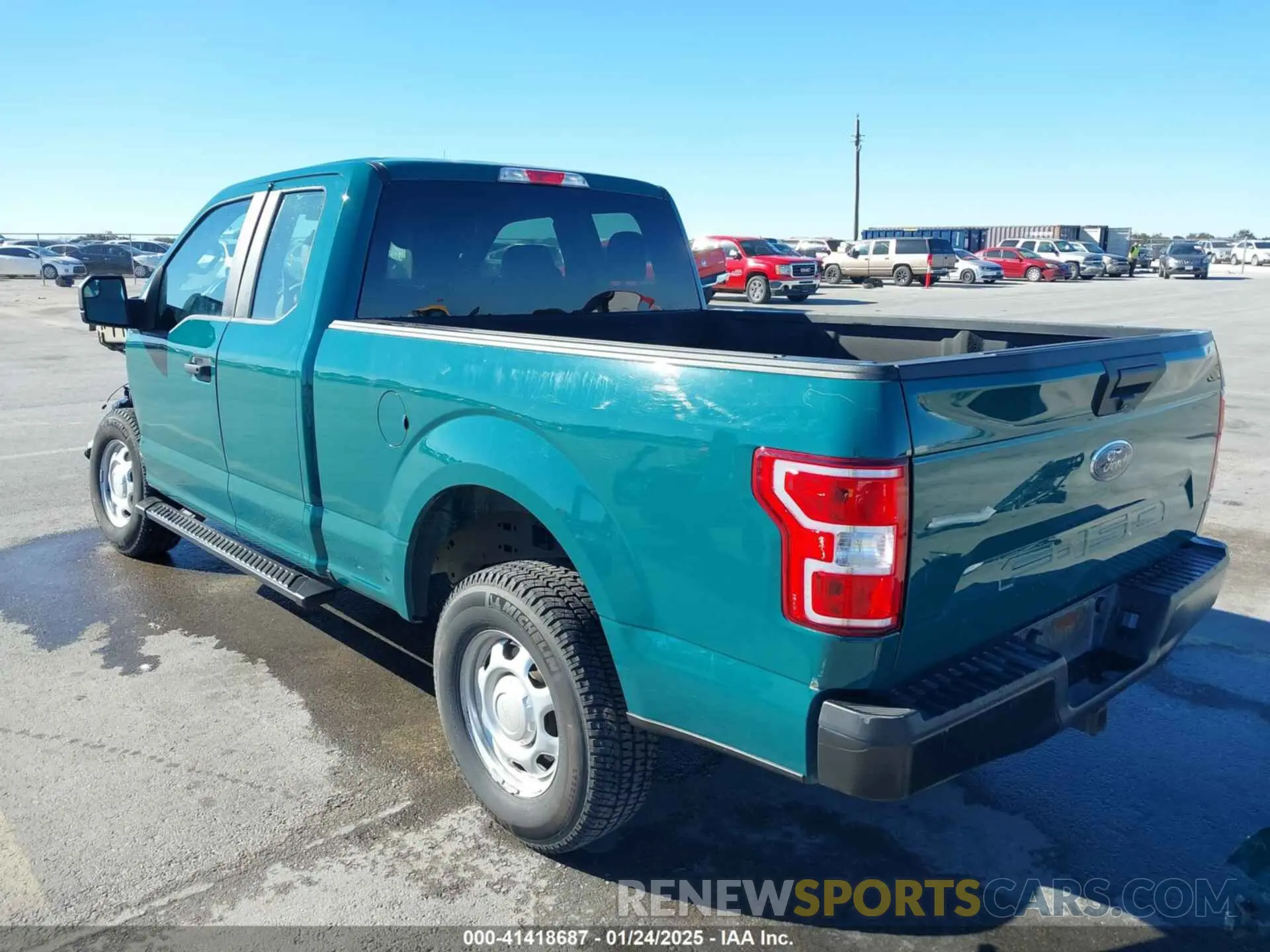 3 fotografías del automóvil dañado 1FTFX1E50LKE48263 FORD F-150 2020