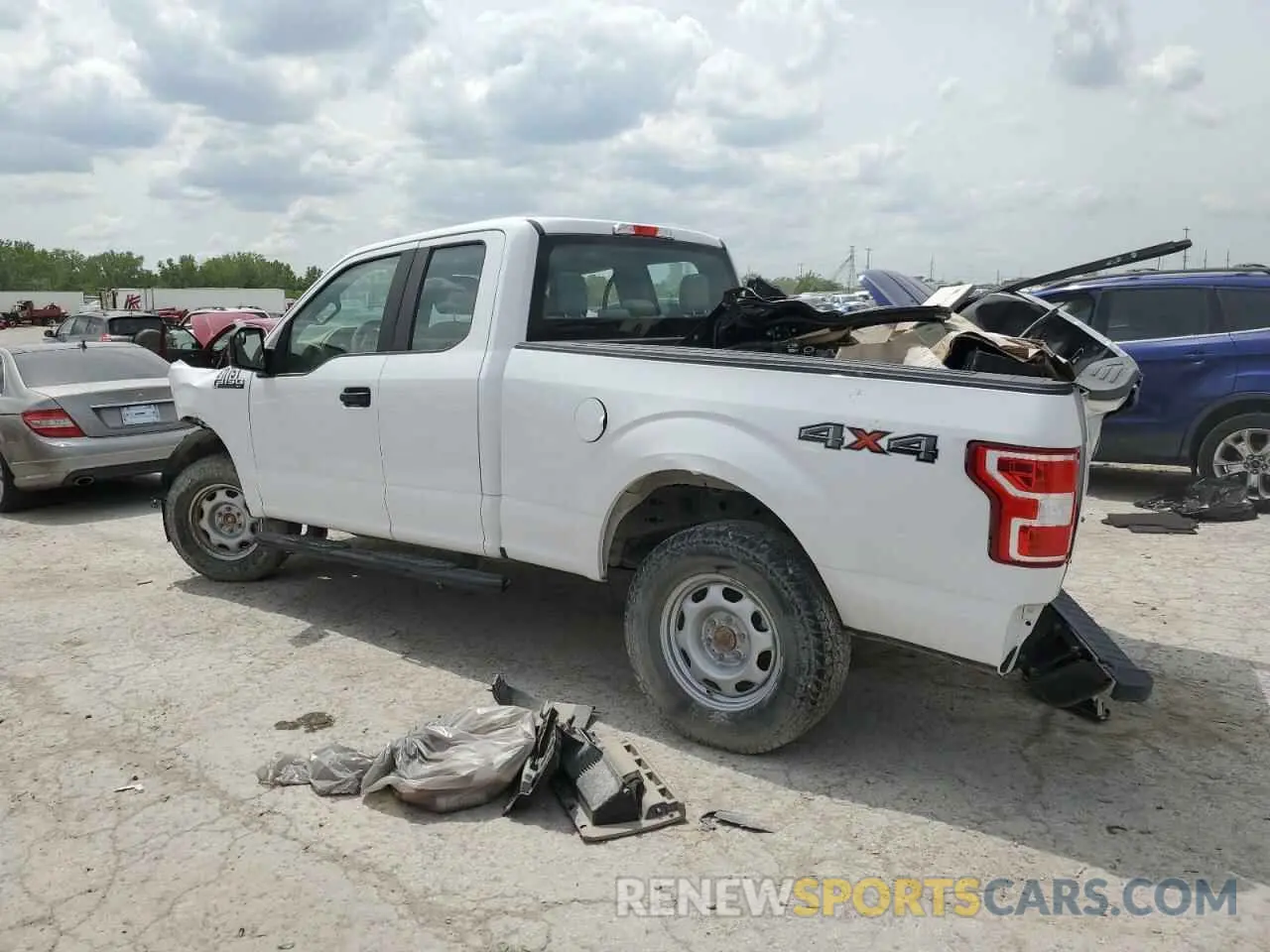 2 fotografías del automóvil dañado 1FTFX1E53LKE43509 FORD F-150 2020