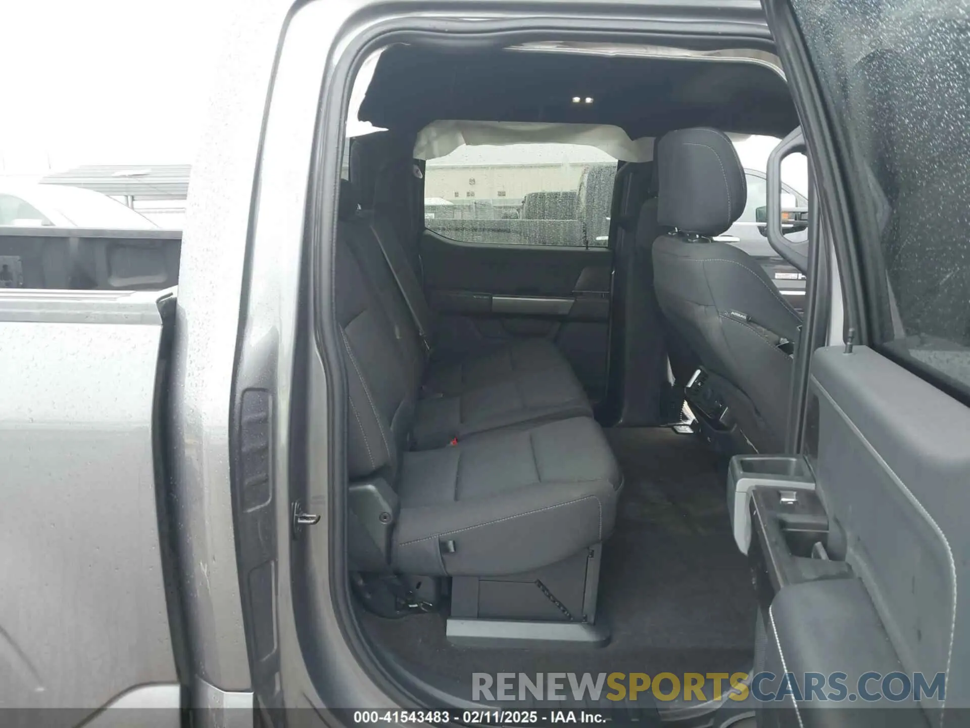 8 fotografías del automóvil dañado 1FTEW1C54MFA89740 FORD F-150 2021