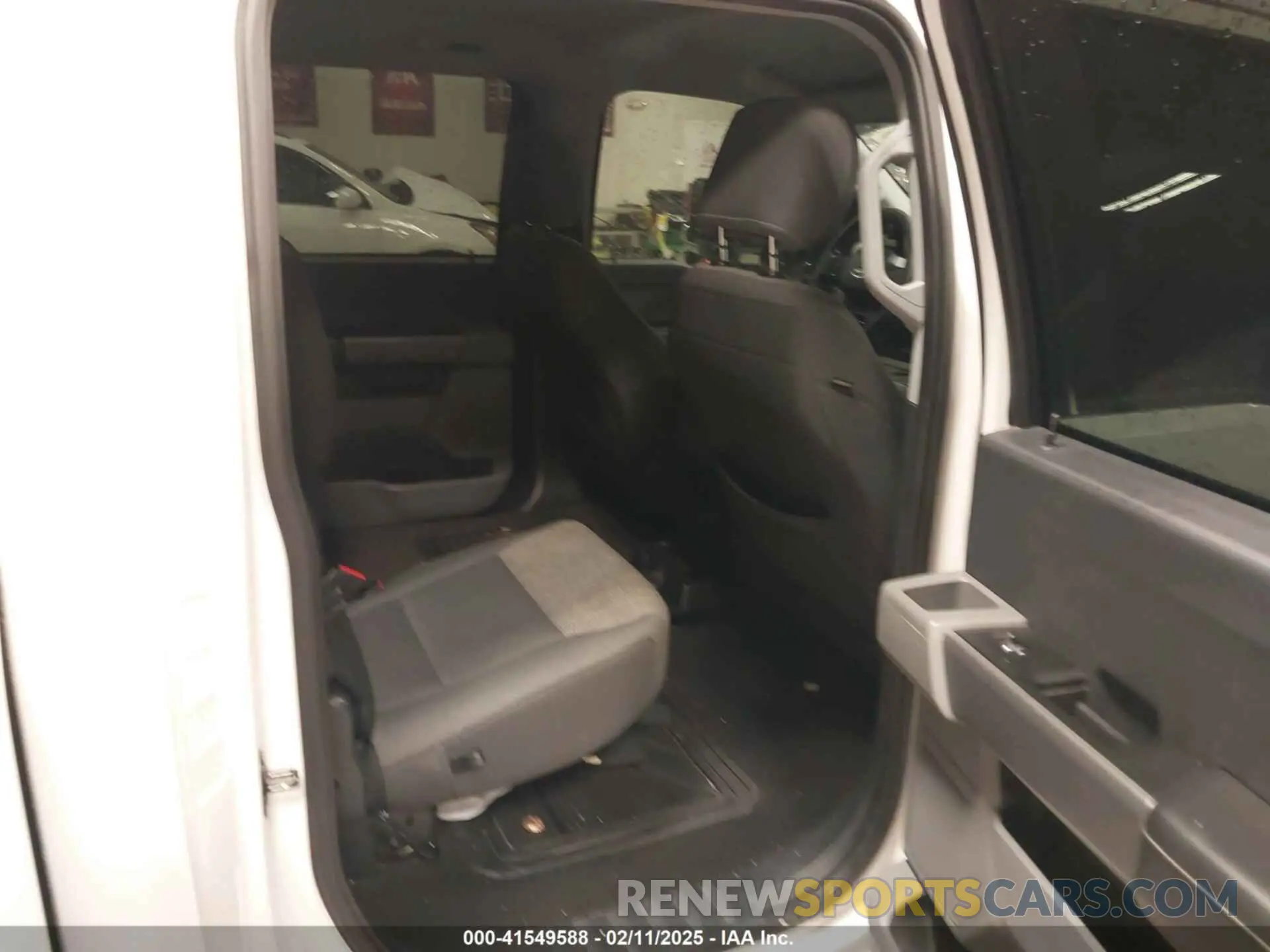8 fotografías del automóvil dañado 1FTEW1C57MFA71572 FORD F-150 2021