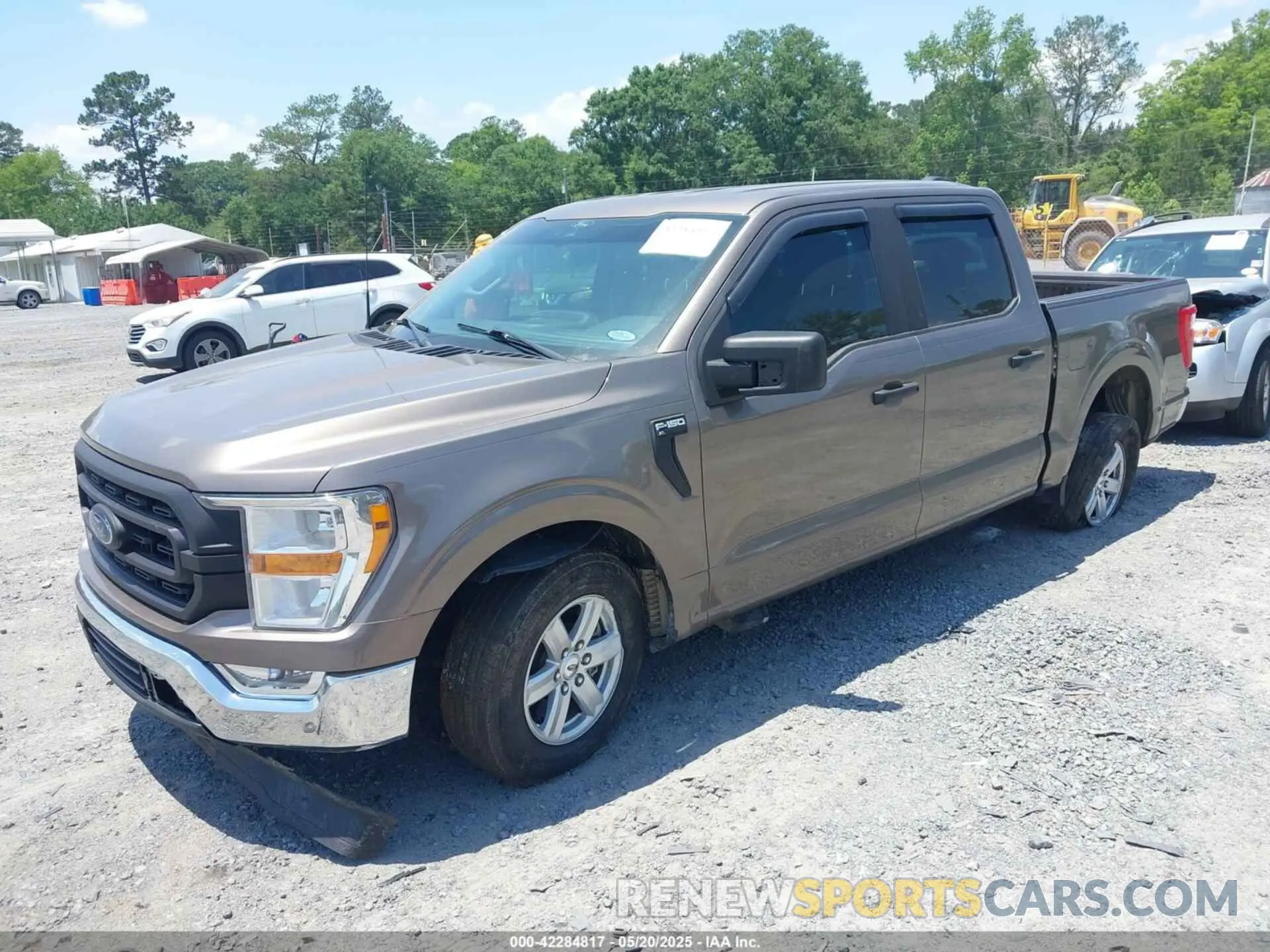 2 fotografías del automóvil dañado 1FTEW1C58MFB15661 FORD F-150 2021