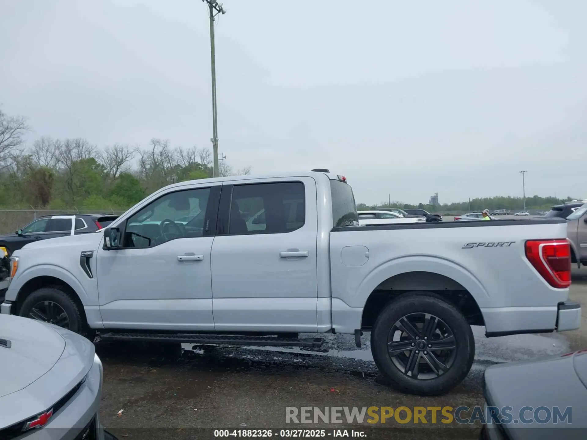 14 fotografías del automóvil dañado 1FTEW1C59MKE79580 FORD F-150 2021