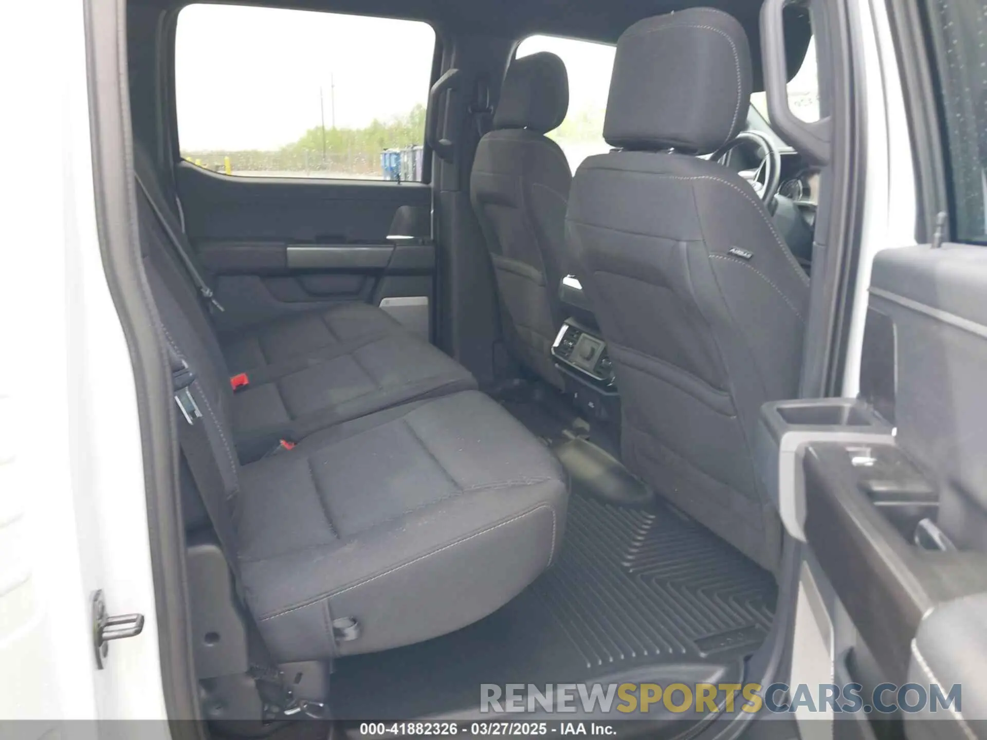 8 fotografías del automóvil dañado 1FTEW1C59MKE79580 FORD F-150 2021