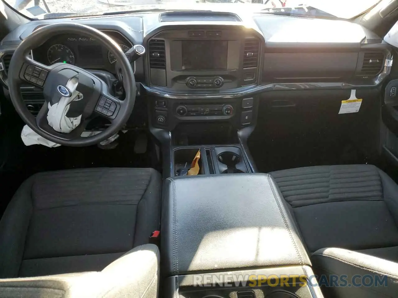 8 fotografías del automóvil dañado 1FTEW1C81MFB11929 FORD F-150 2021