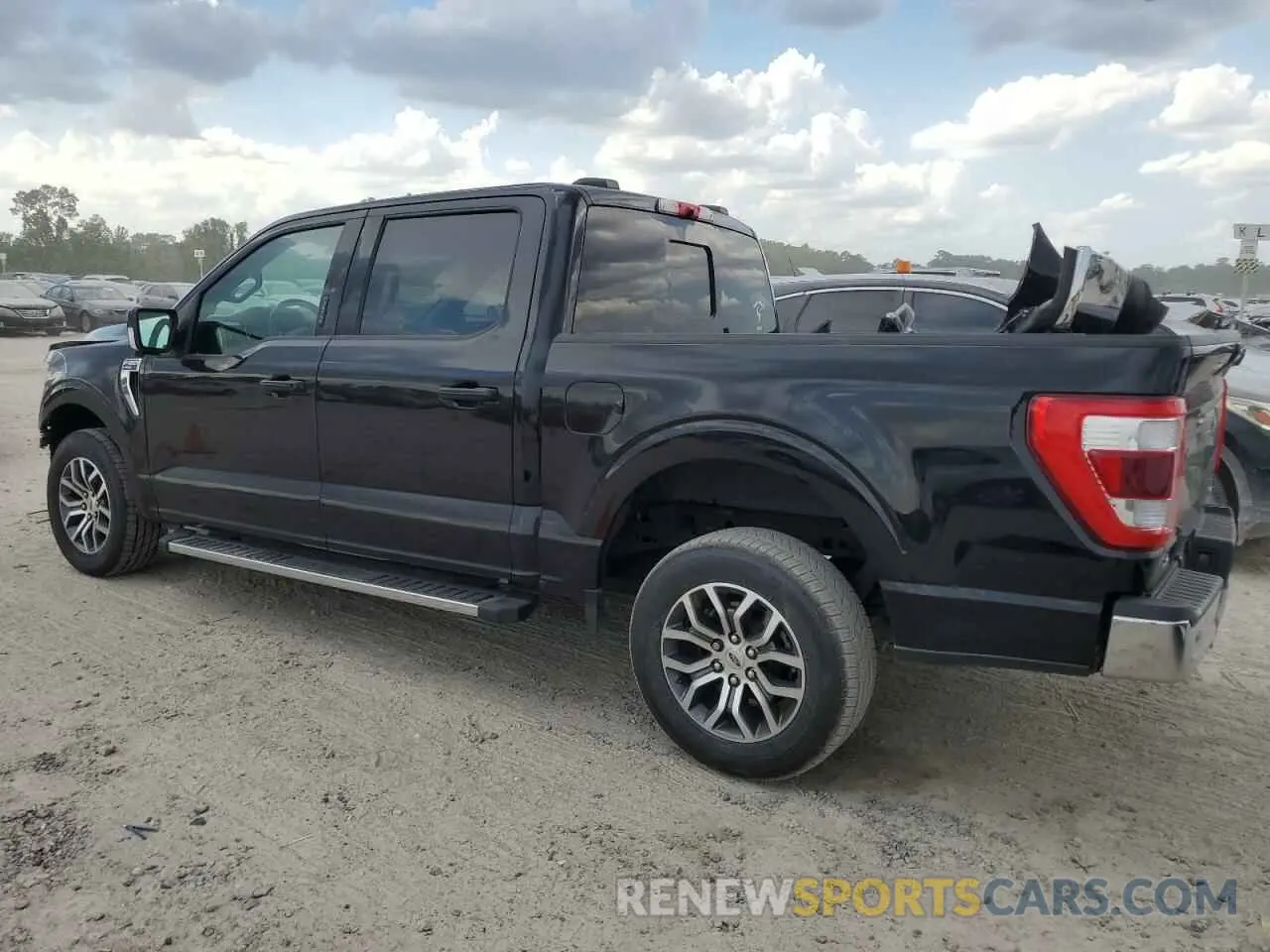 2 fotografías del automóvil dañado 1FTEW1C81MFB86470 FORD F-150 2021