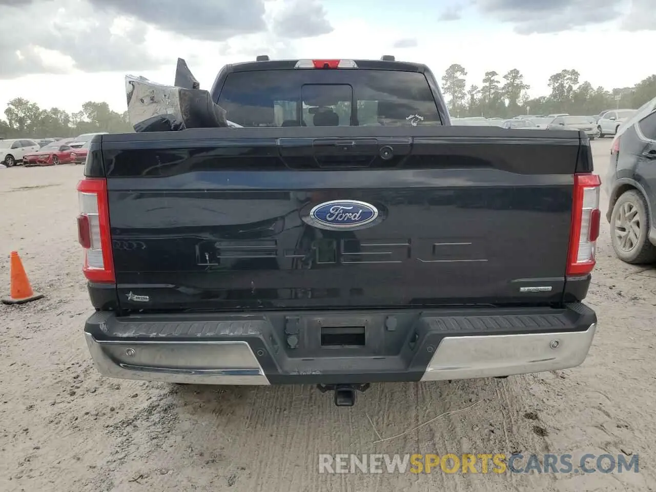 6 fotografías del automóvil dañado 1FTEW1C81MFB86470 FORD F-150 2021
