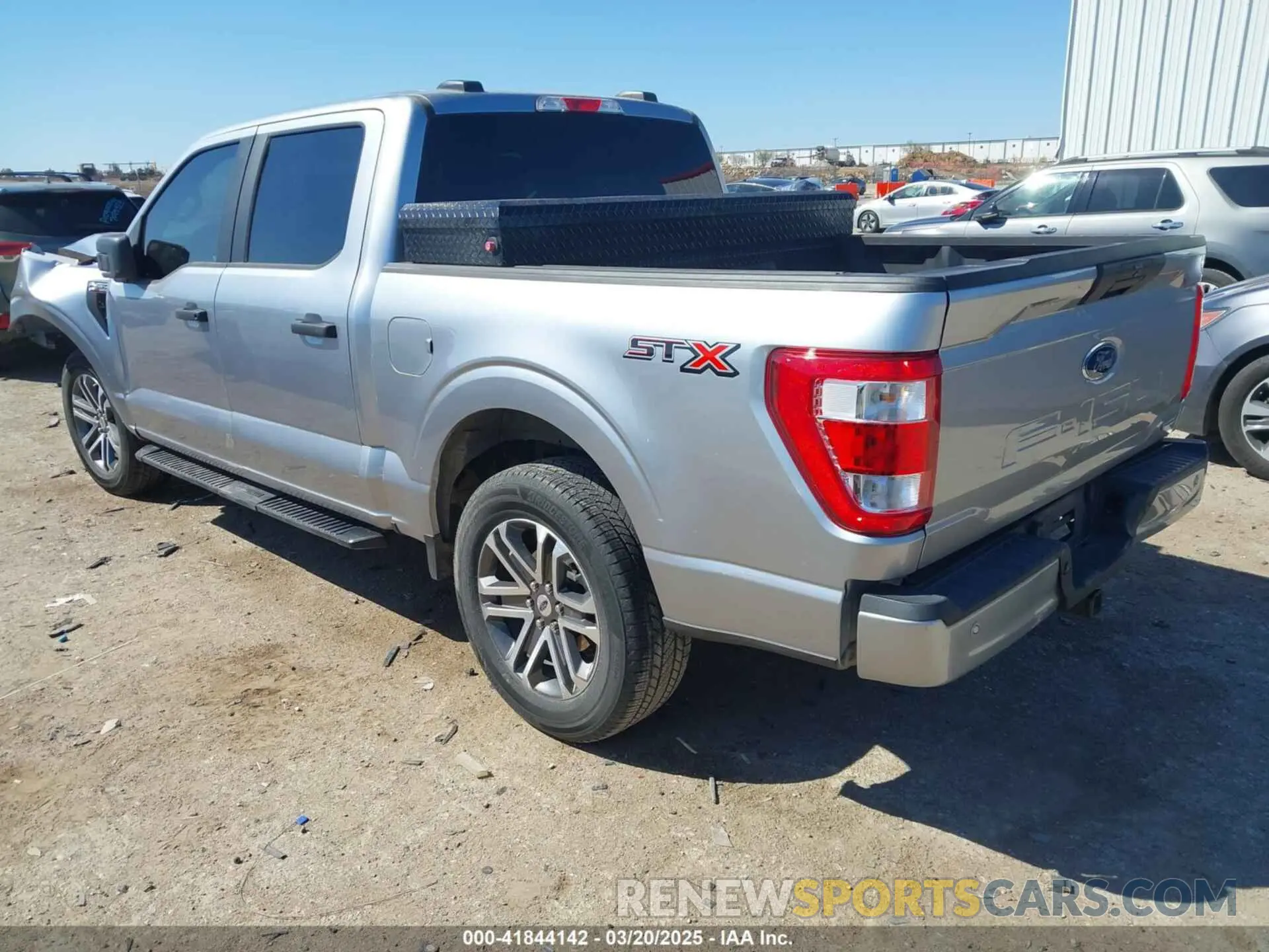 3 fotografías del automóvil dañado 1FTEW1CP1MFA37841 FORD F-150 2021