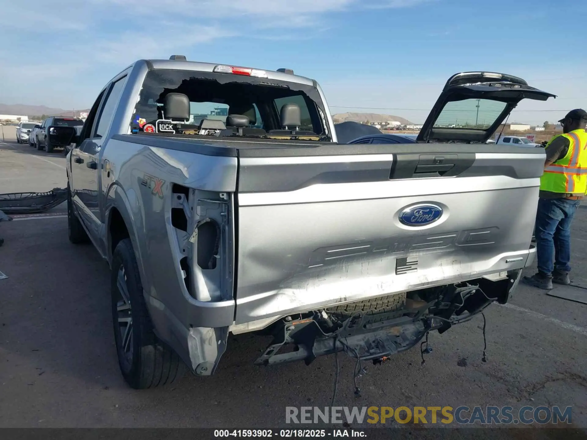 15 fotografías del automóvil dañado 1FTEW1CP1MFA69303 FORD F-150 2021