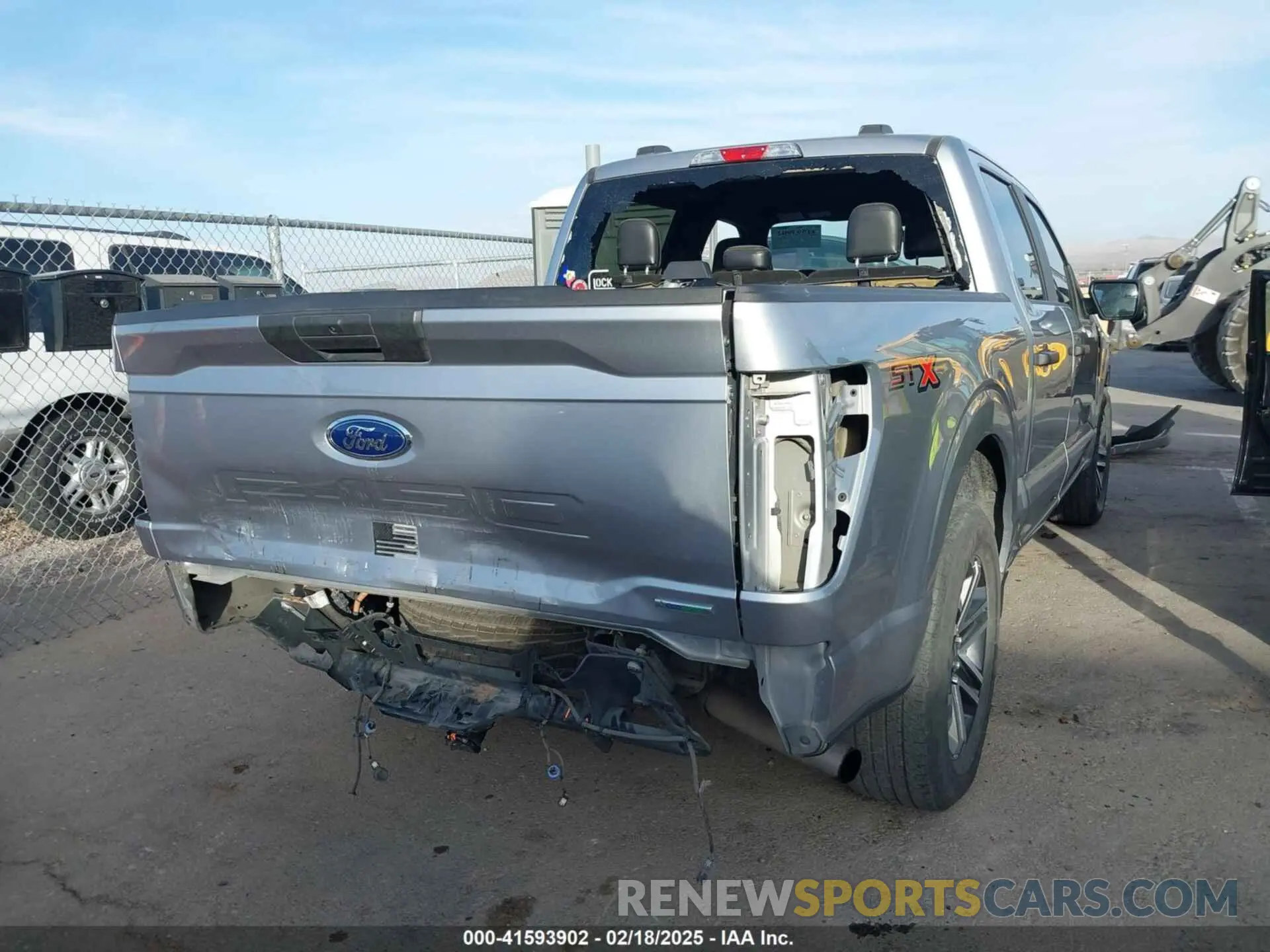 17 fotografías del automóvil dañado 1FTEW1CP1MFA69303 FORD F-150 2021