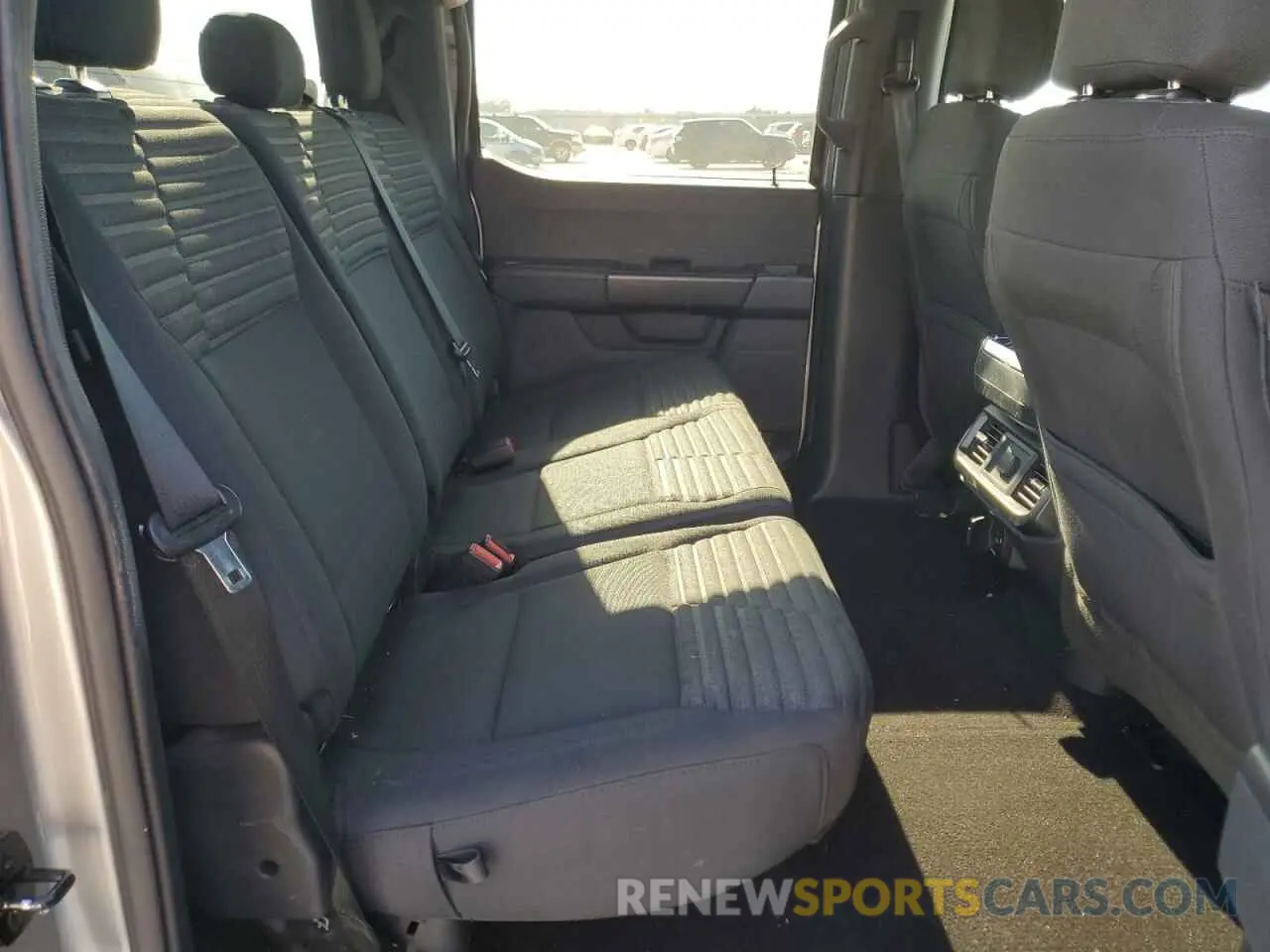 10 fotografías del automóvil dañado 1FTEW1CP2MFA90323 FORD F-150 2021