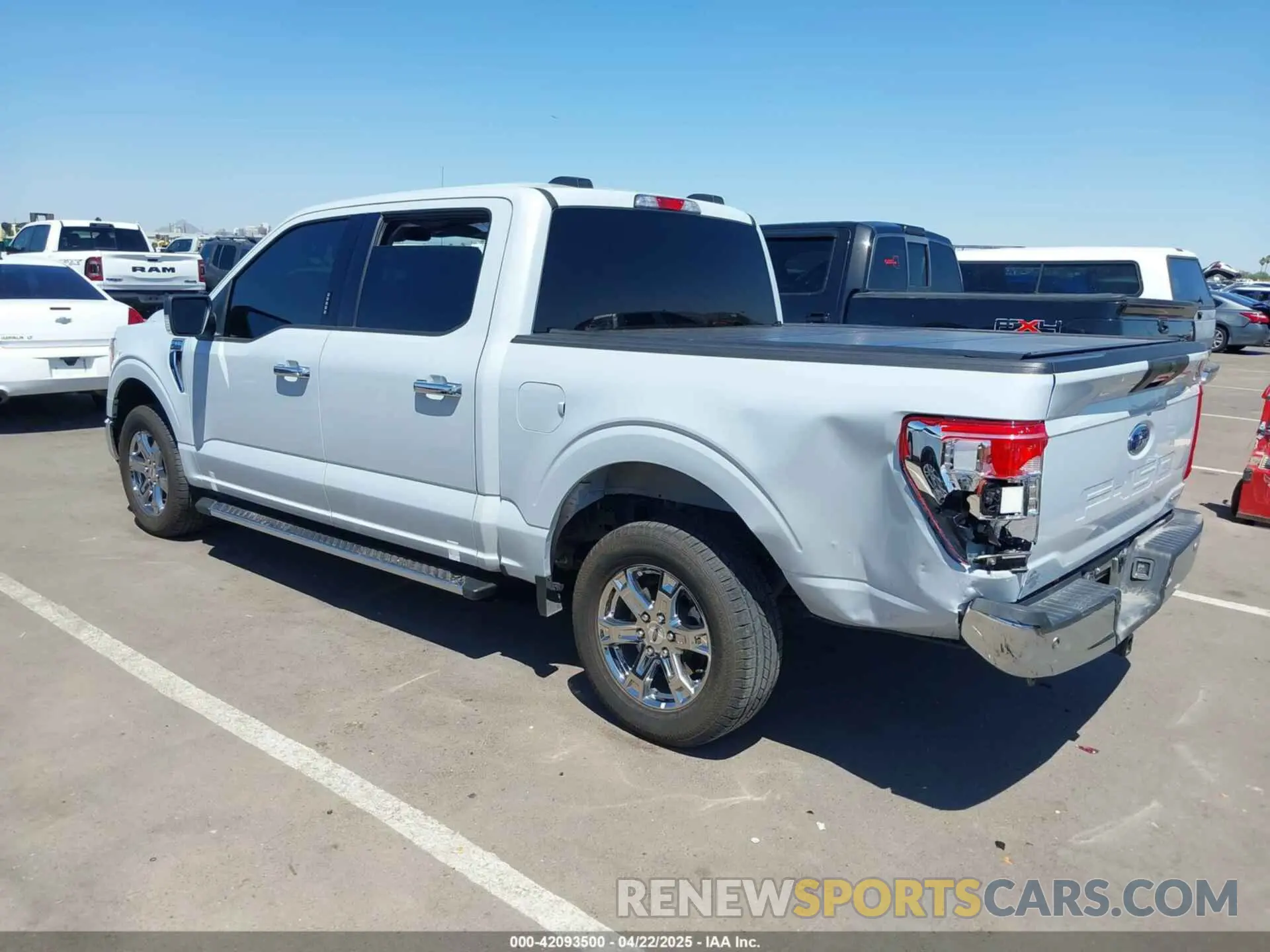 3 fotografías del automóvil dañado 1FTEW1CP4MKD82871 FORD F-150 2021