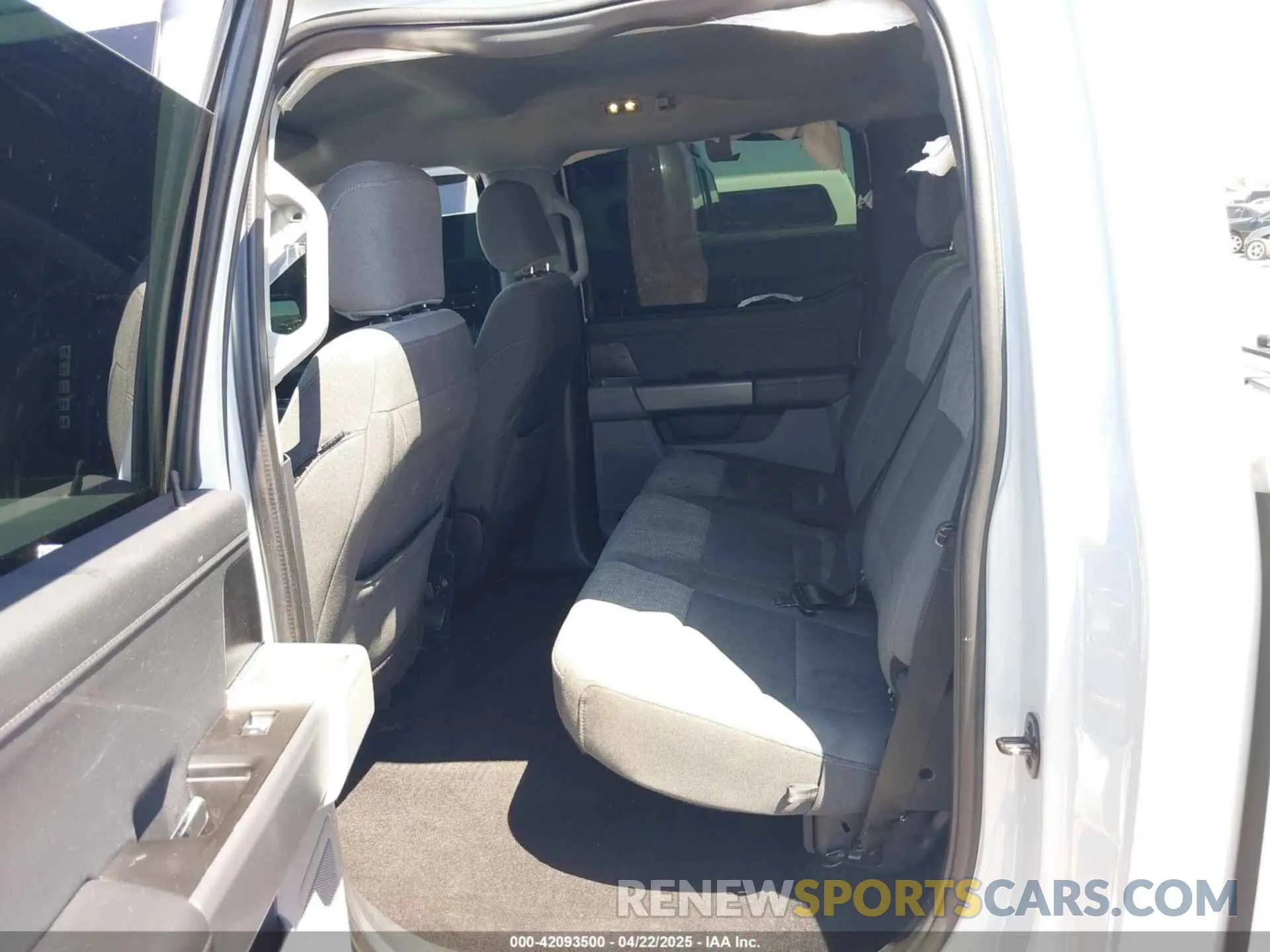 8 fotografías del automóvil dañado 1FTEW1CP4MKD82871 FORD F-150 2021