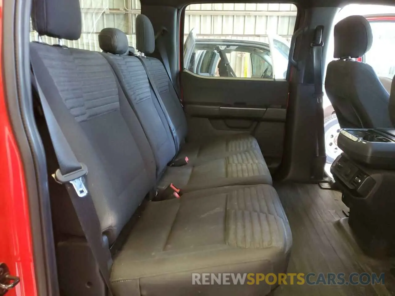 10 fotografías del automóvil dañado 1FTEW1CP5MKD32710 FORD F-150 2021