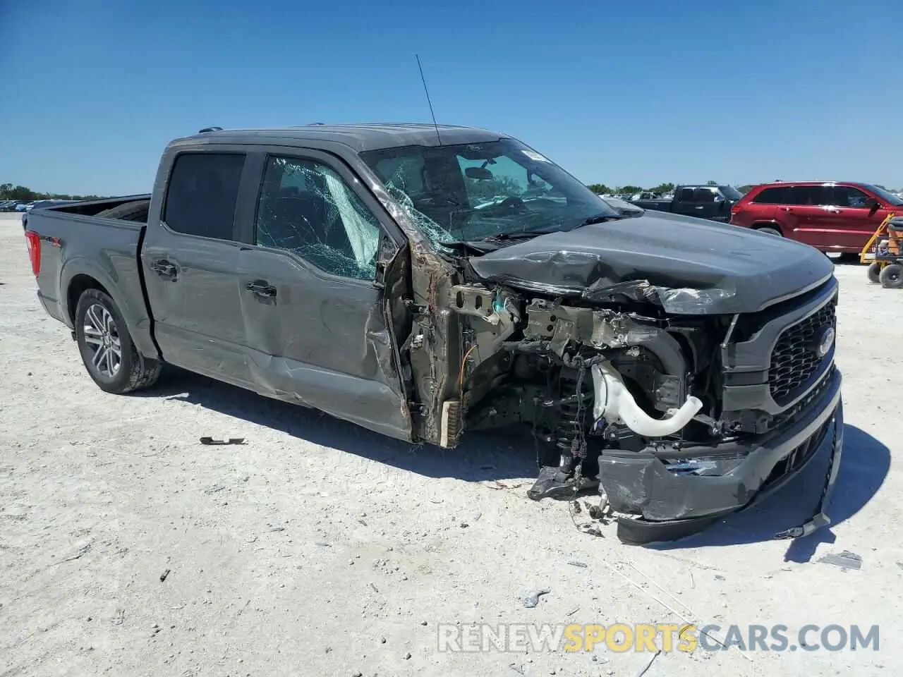 4 fotografías del automóvil dañado 1FTEW1CP6MFB40673 FORD F-150 2021