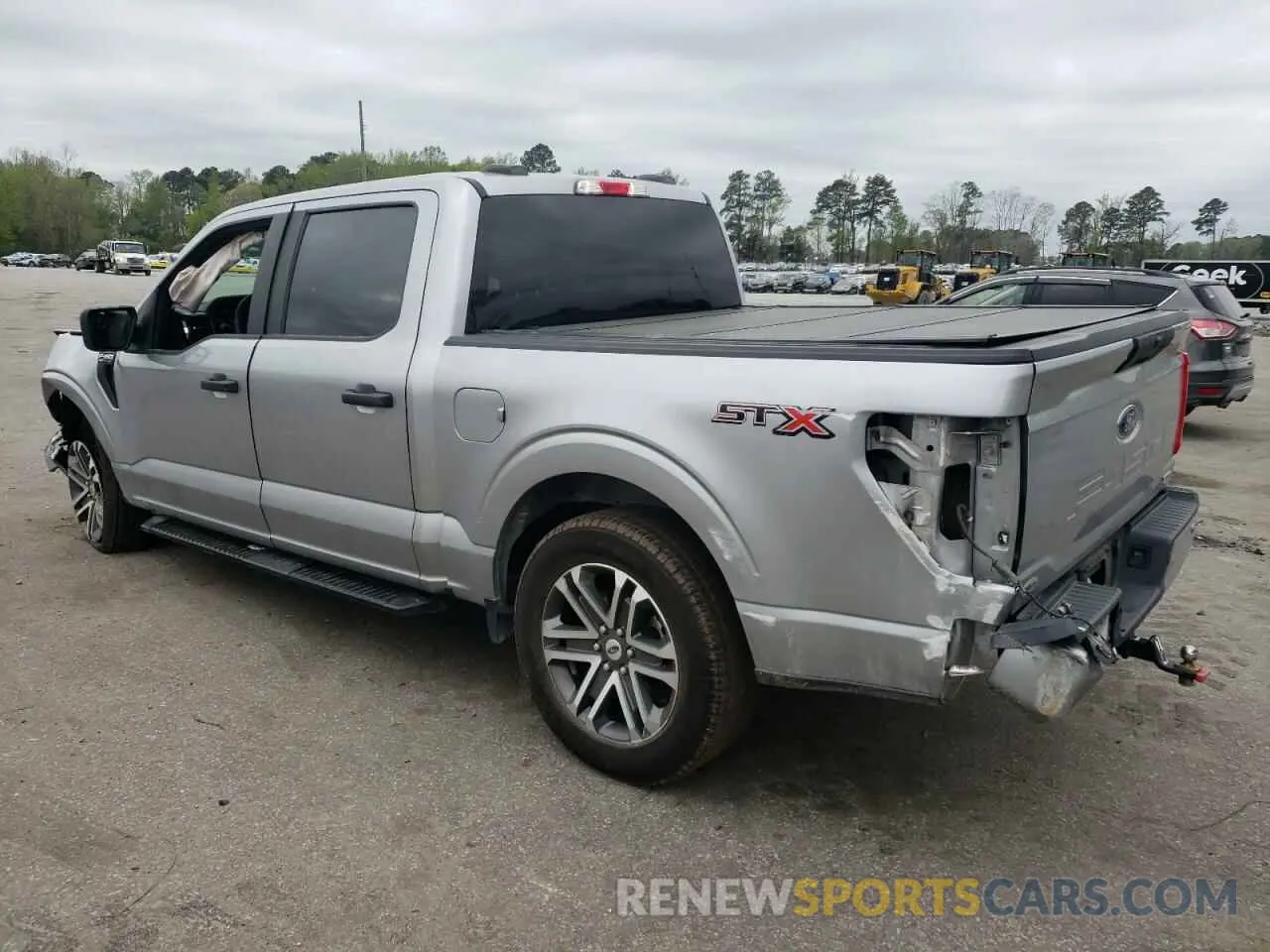 2 fotografías del automóvil dañado 1FTEW1CP6MFB98931 FORD F-150 2021