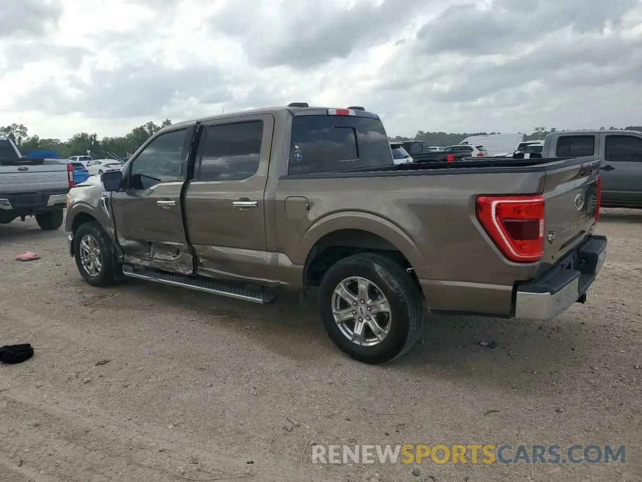 2 fotografías del automóvil dañado 1FTEW1CP7MFB36177 FORD F-150 2021